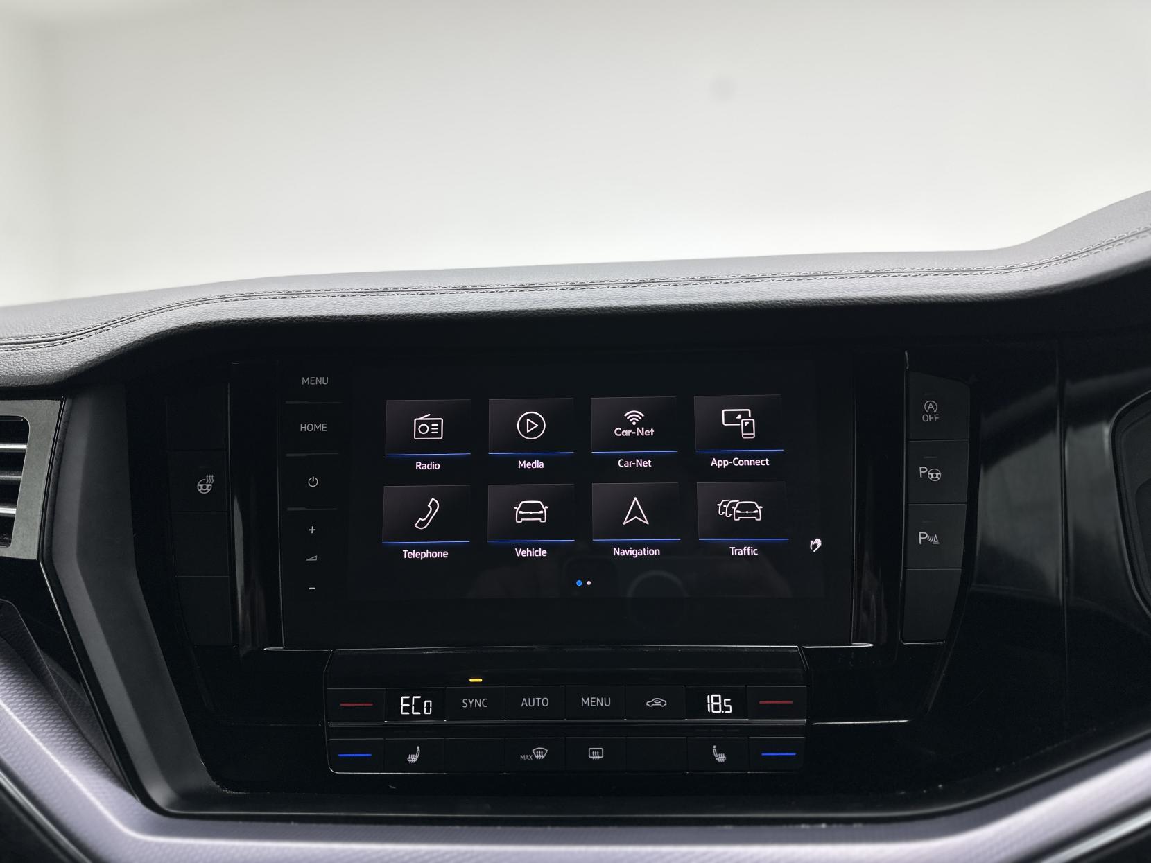 Volkswagen Touareg 3.0 TDI V6 R-Line SUV 5dr Diesel Tiptronic 4Motion Euro 6 (s/s) (231 ps)