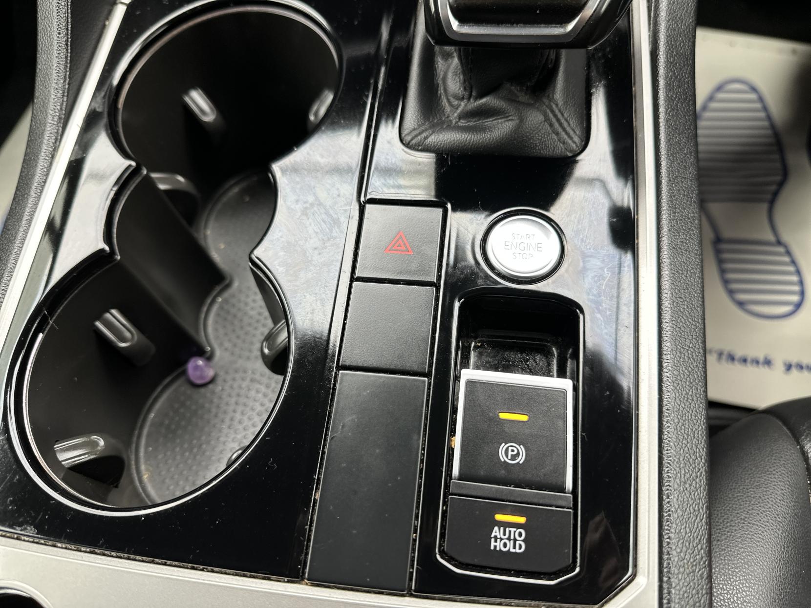 Volkswagen Touareg 3.0 TDI V6 R-Line SUV 5dr Diesel Tiptronic 4Motion Euro 6 (s/s) (231 ps)