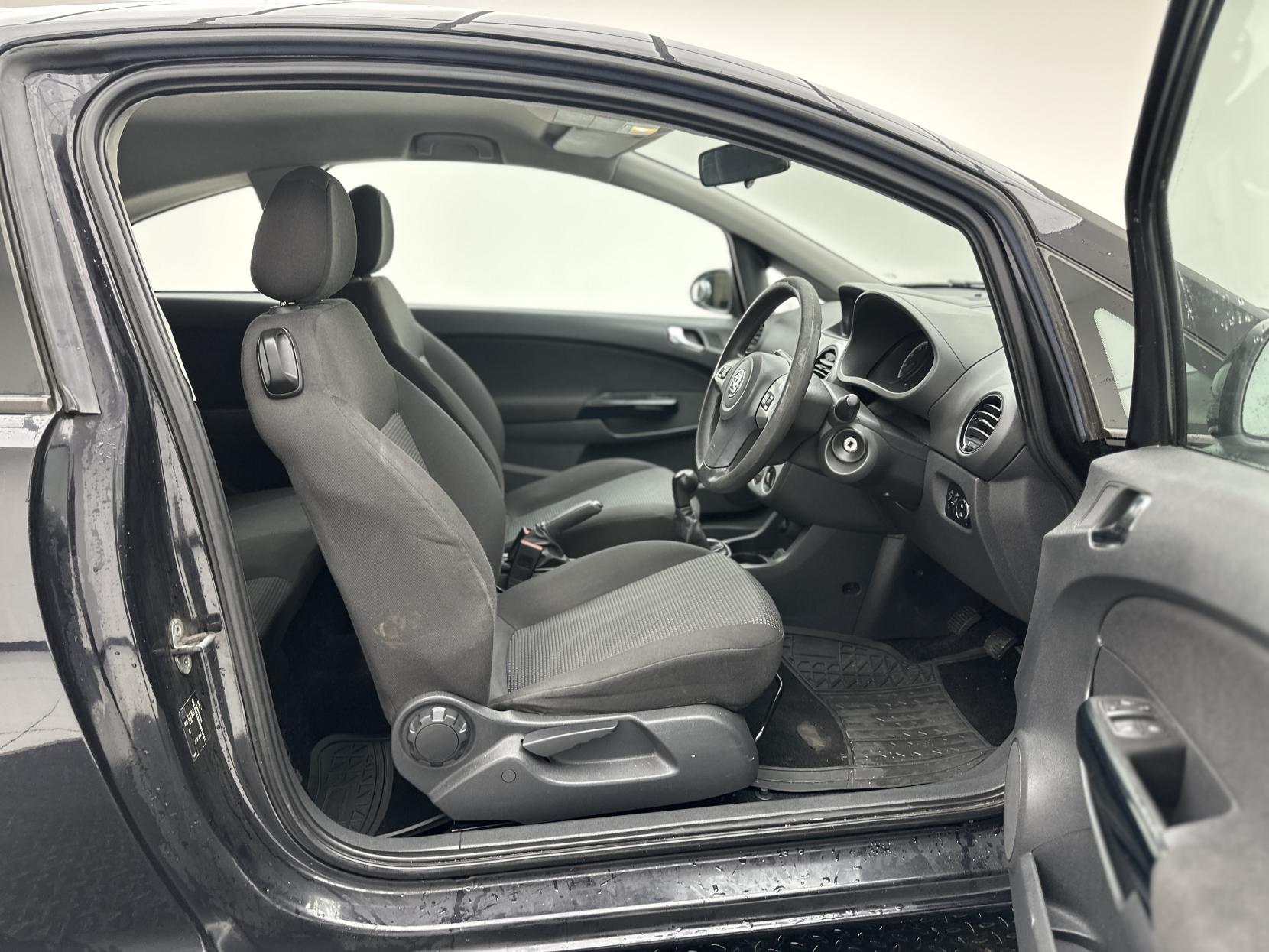 Vauxhall Corsa 1.2 16V Excite Hatchback 3dr Petrol Manual Euro 5 (A/C) (85 ps)