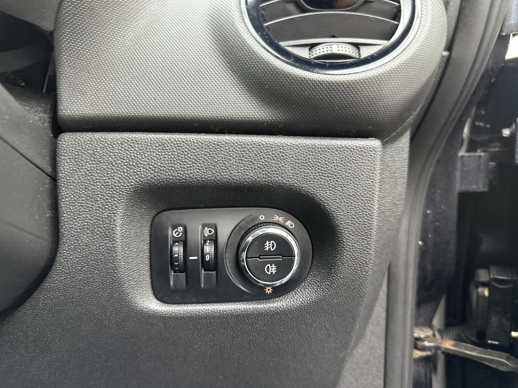 Vauxhall Corsa 1.2 16V Excite Hatchback 3dr Petrol Manual Euro 5 (A/C) (85 ps)