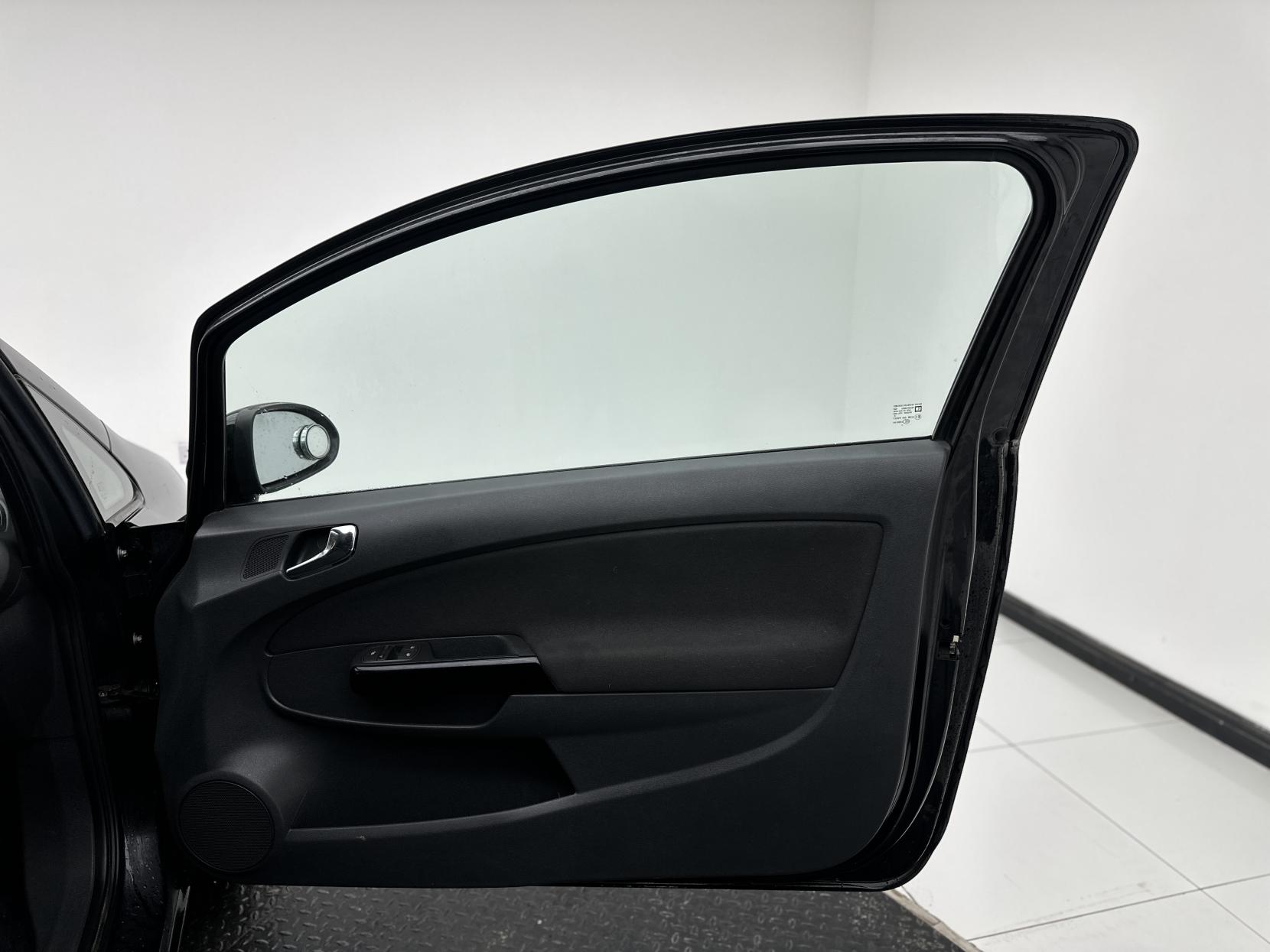 Vauxhall Corsa 1.2 16V Excite Hatchback 3dr Petrol Manual Euro 5 (A/C) (85 ps)