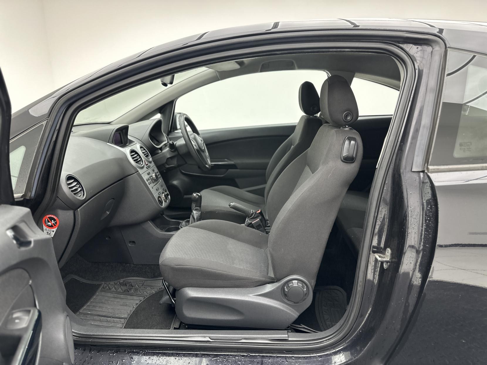 Vauxhall Corsa 1.2 16V Excite Hatchback 3dr Petrol Manual Euro 5 (A/C) (85 ps)