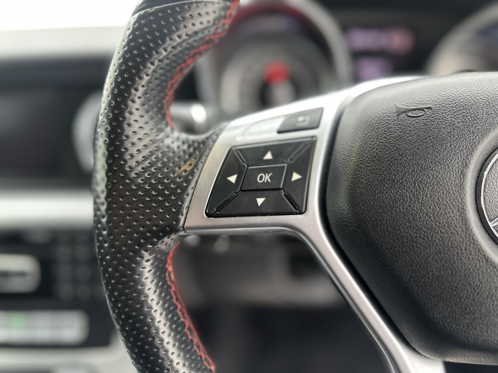 Mercedes-Benz SLK 2.1 SLK250d AMG Sport Convertible 2dr Diesel G-Tronic Euro 6 (s/s) (204 ps)