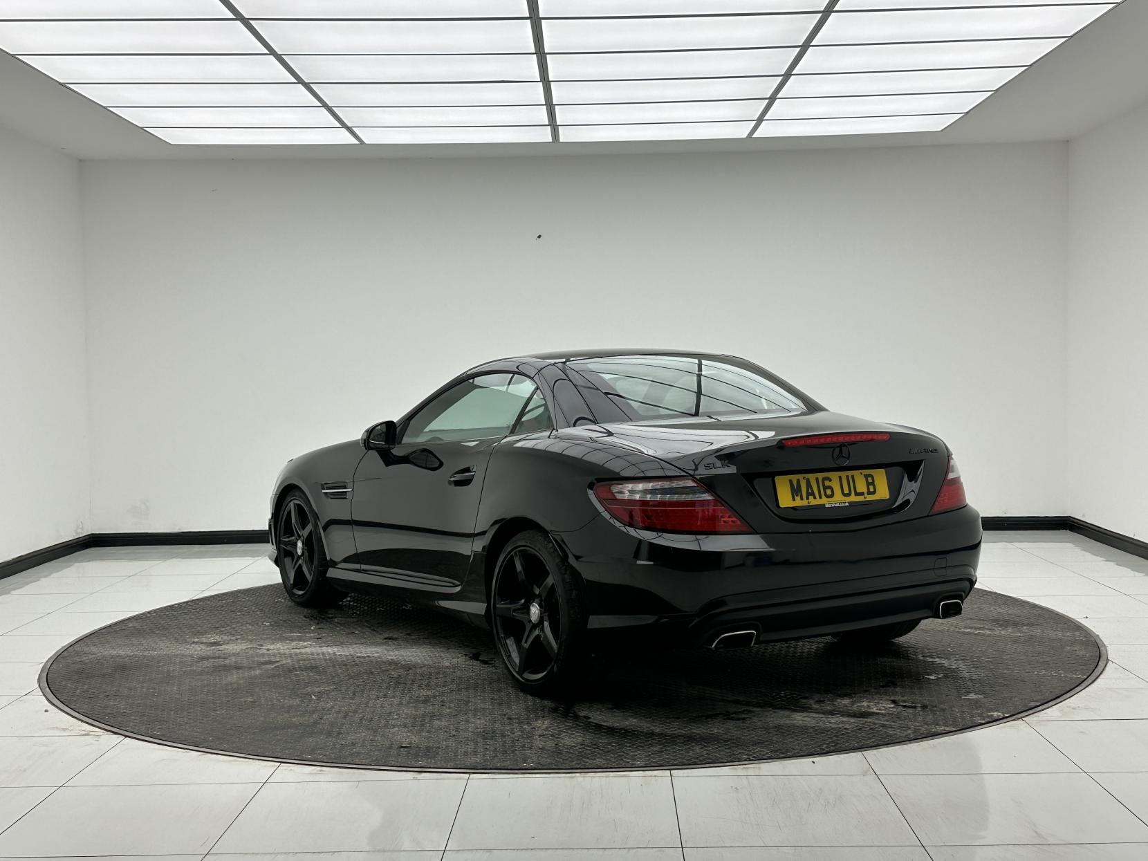 Mercedes-Benz SLK 2.1 SLK250d AMG Sport Convertible 2dr Diesel G-Tronic Euro 6 (s/s) (204 ps)