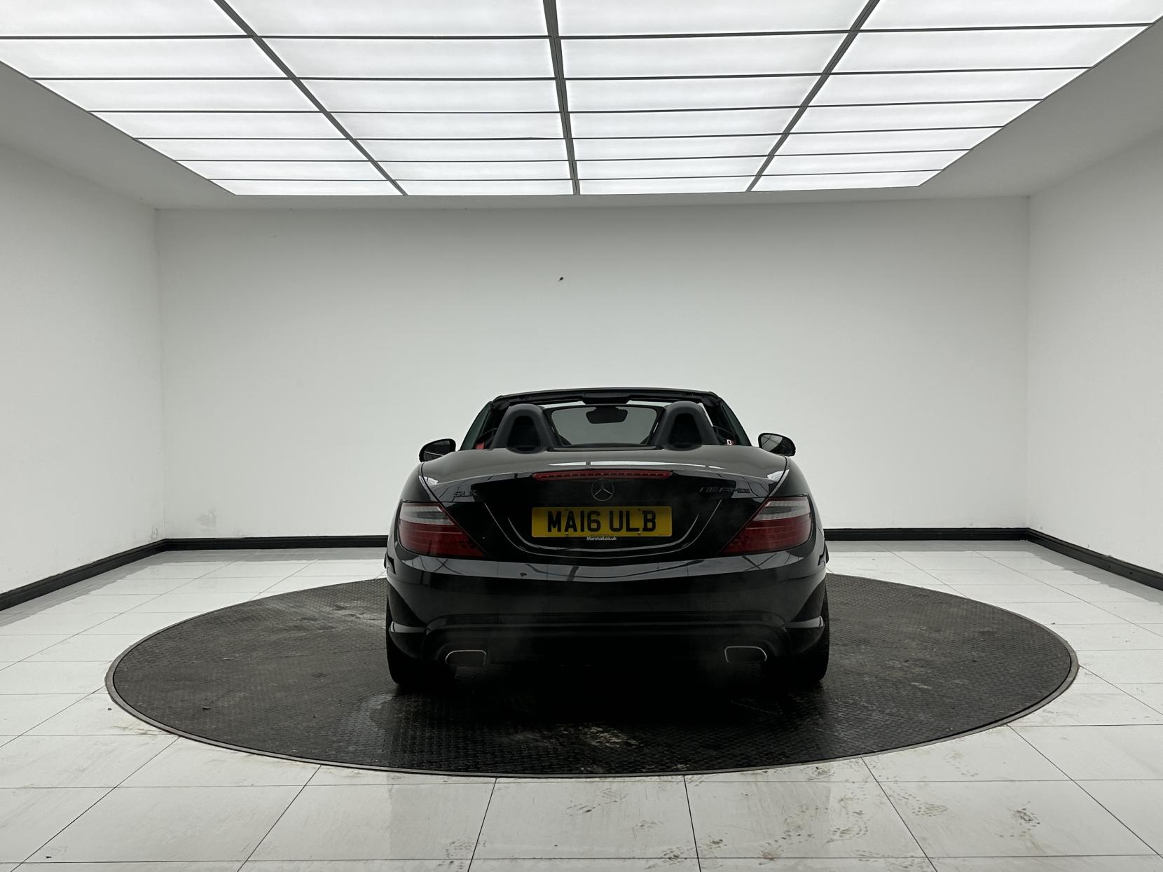 Mercedes-Benz SLK 2.1 SLK250d AMG Sport Convertible 2dr Diesel G-Tronic Euro 6 (s/s) (204 ps)