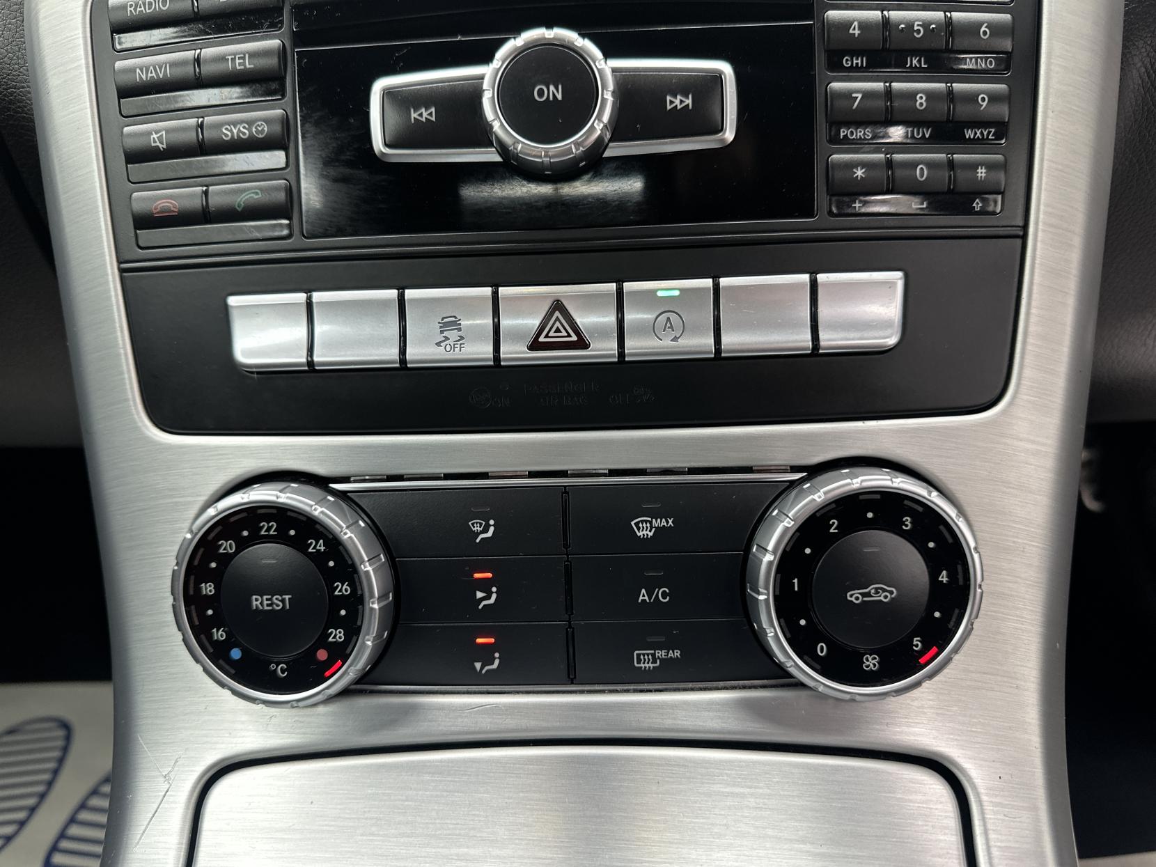 Mercedes-Benz SLK 2.1 SLK250d AMG Sport Convertible 2dr Diesel G-Tronic Euro 6 (s/s) (204 ps)