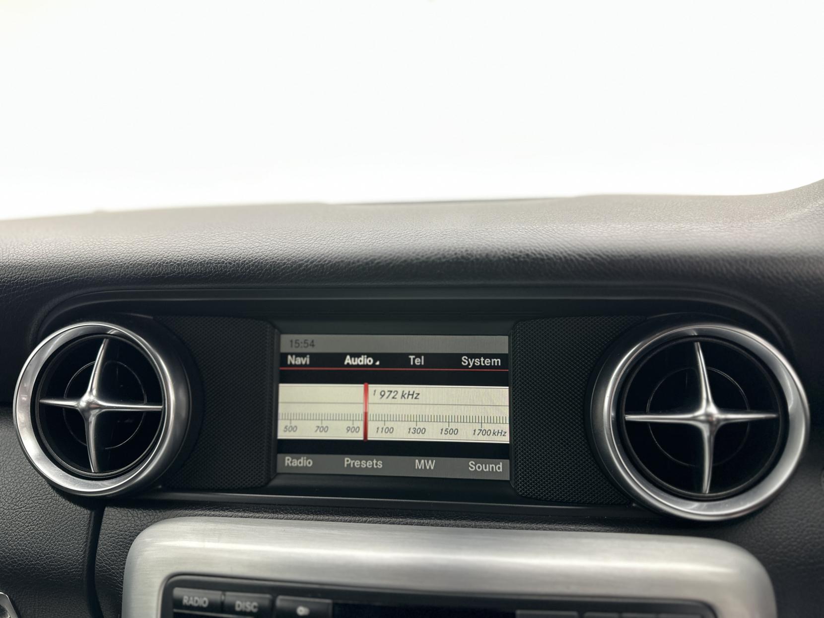 Mercedes-Benz SLK 2.1 SLK250d AMG Sport Convertible 2dr Diesel G-Tronic Euro 6 (s/s) (204 ps)