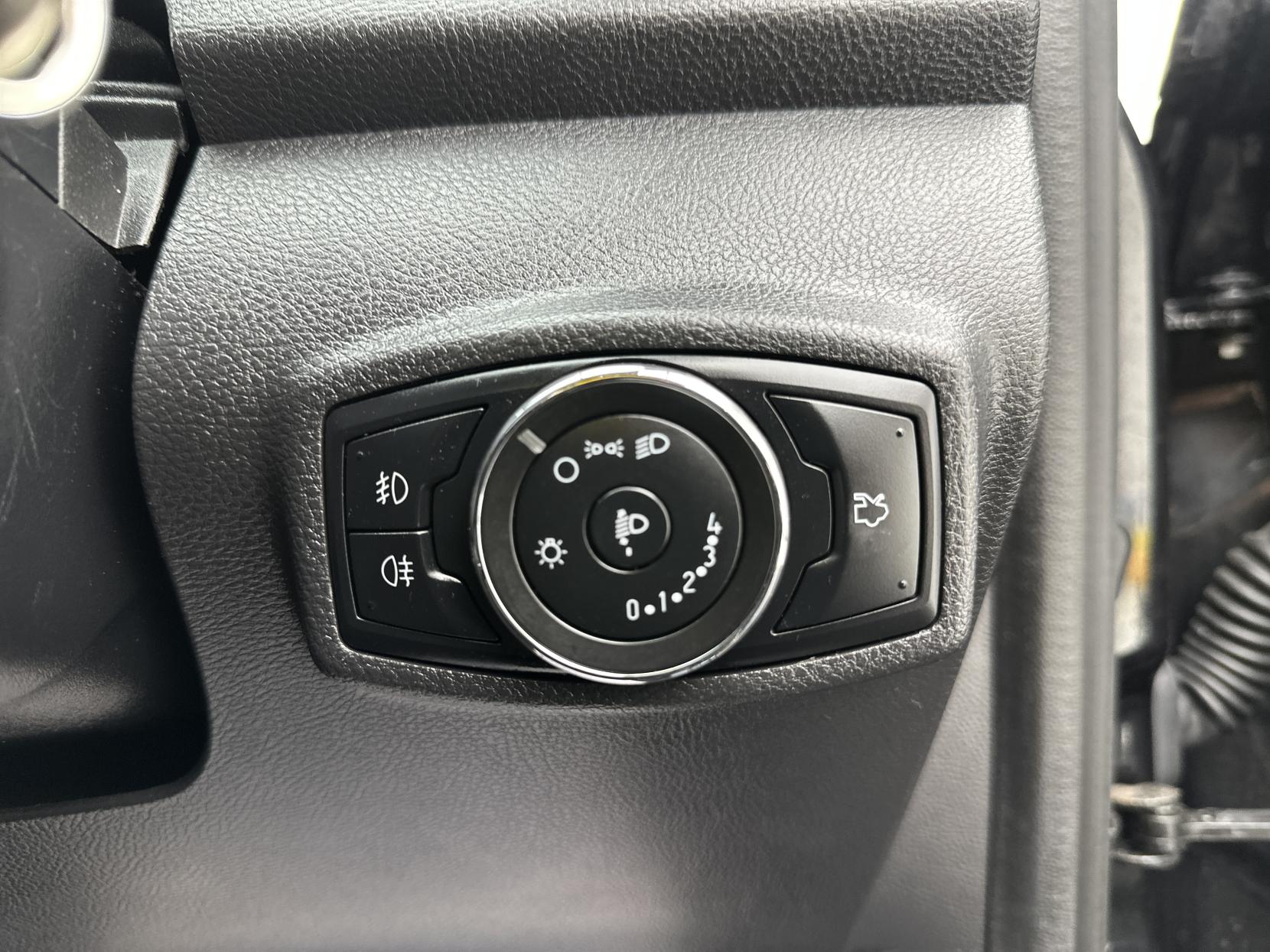 Ford Ka+ 1.2 Ti-VCT Zetec Hatchback 5dr Petrol Manual Euro 6 (70 ps)