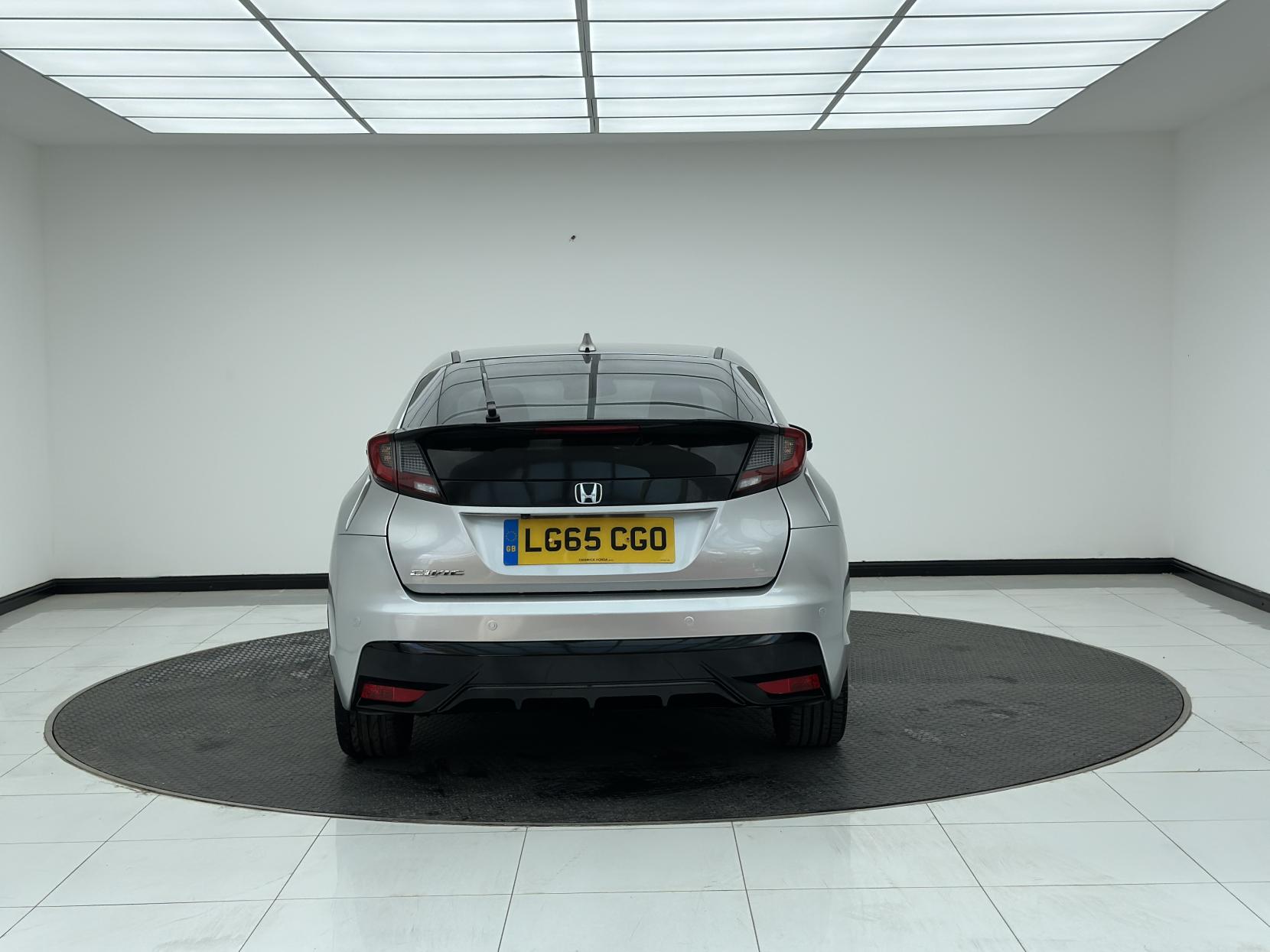 Honda Civic 1.8 i-VTEC SE Plus Hatchback 5dr Petrol Auto Euro 6 (142 ps)