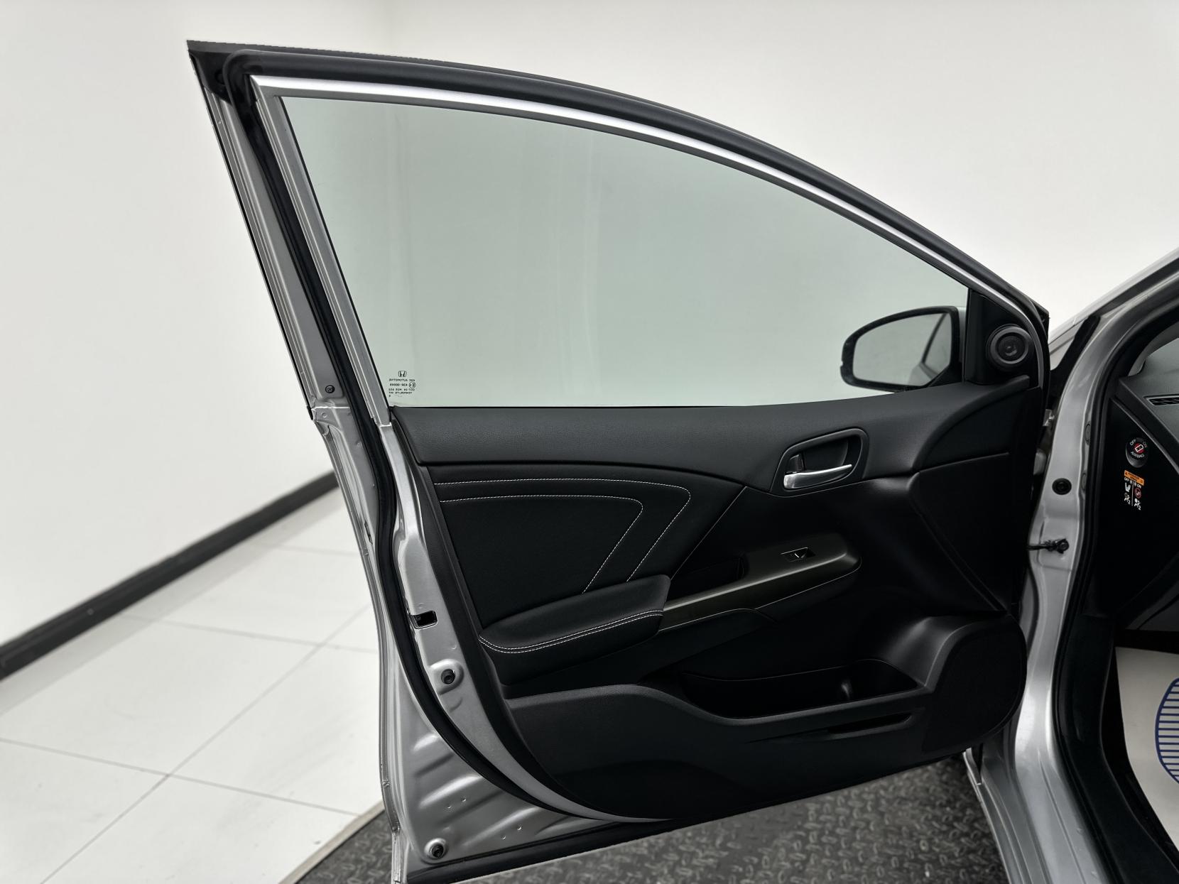 Honda Civic 1.8 i-VTEC SE Plus Hatchback 5dr Petrol Auto Euro 6 (142 ps)