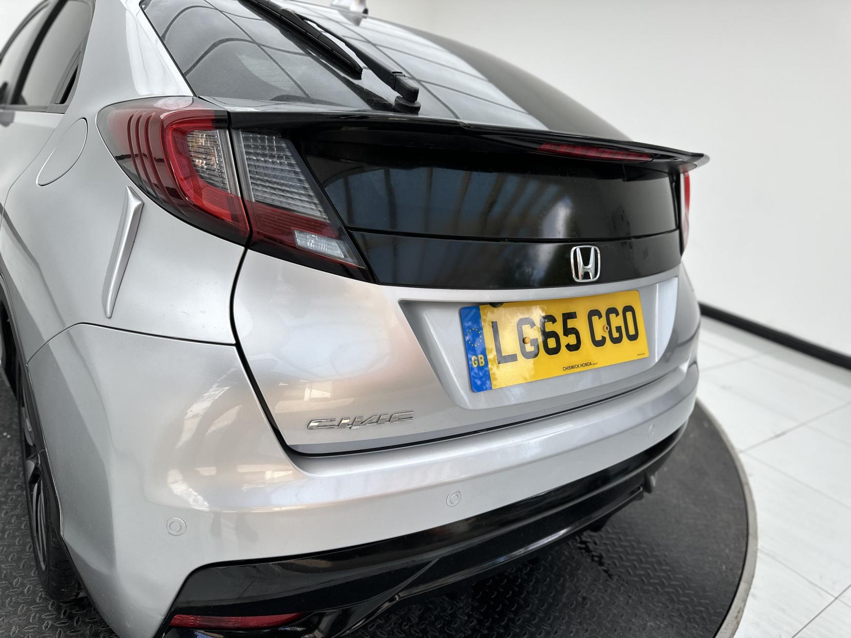 Honda Civic 1.8 i-VTEC SE Plus Hatchback 5dr Petrol Auto Euro 6 (142 ps)