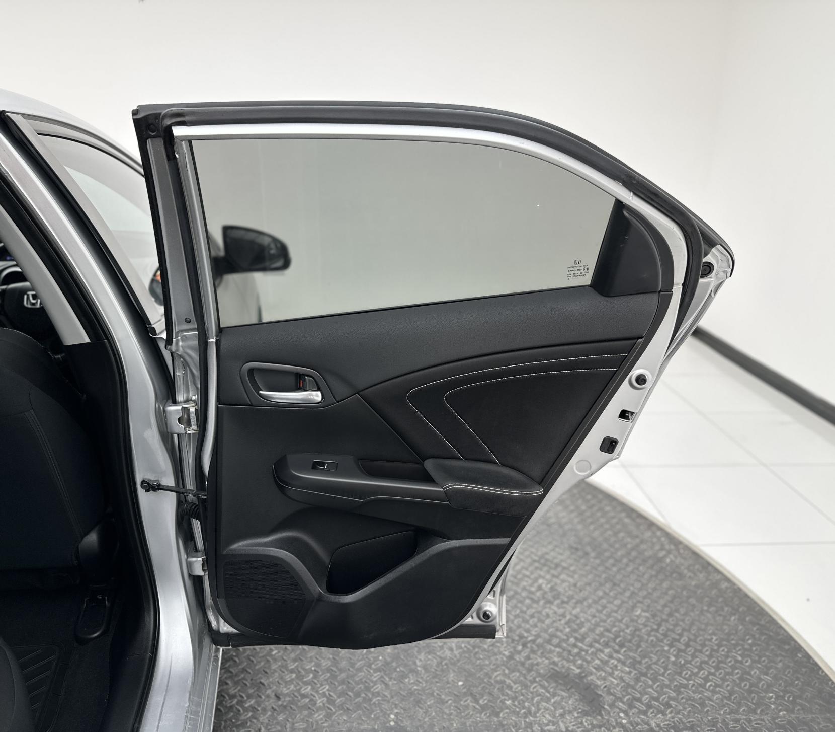Honda Civic 1.8 i-VTEC SE Plus Hatchback 5dr Petrol Auto Euro 6 (142 ps)