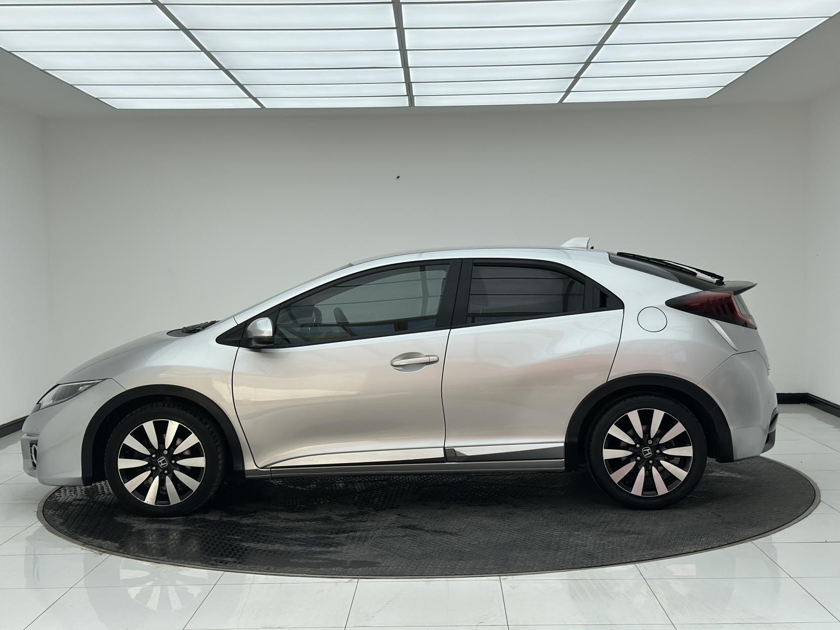 Honda Civic 1.8 i-VTEC SE Plus Hatchback 5dr Petrol Auto Euro 6 (142 ps)