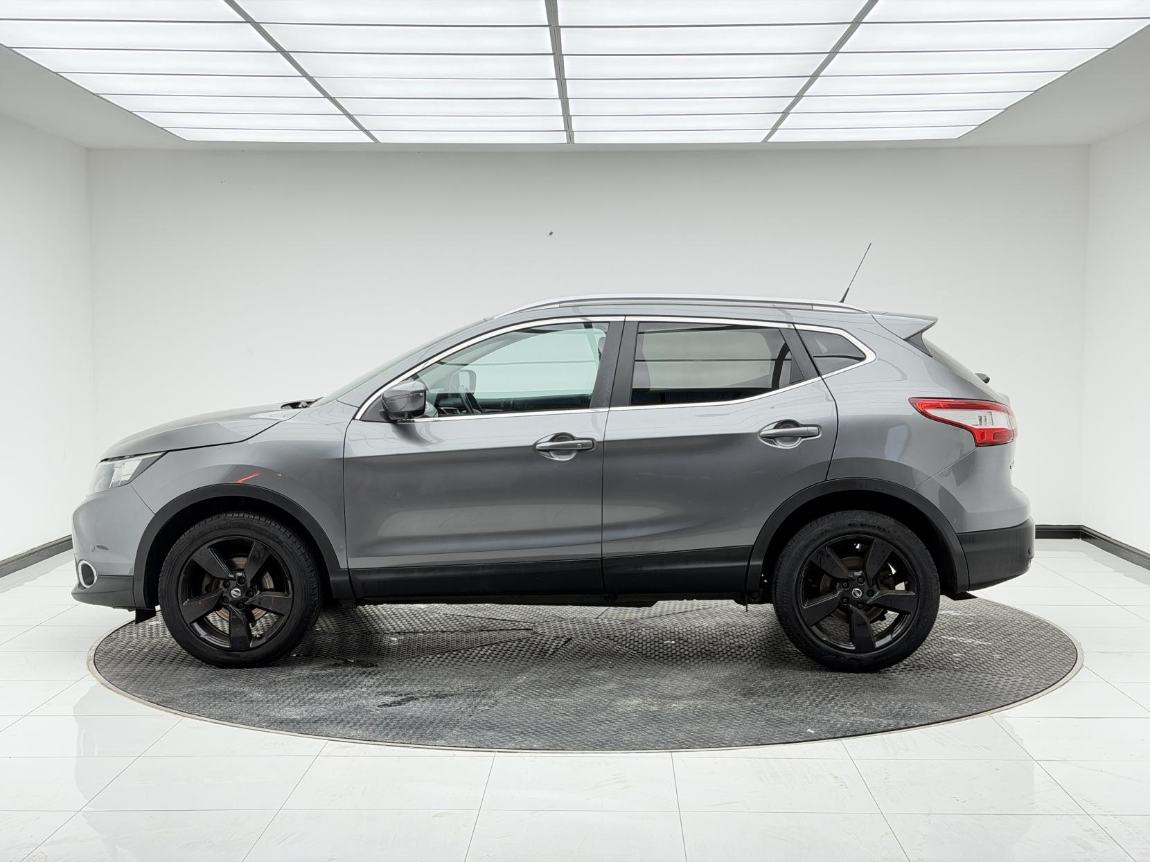 Nissan Qashqai 1.2 DIG-T N-Connecta SUV 5dr Petrol XTRON 2WD Euro 6 (s/s) (115 ps)
