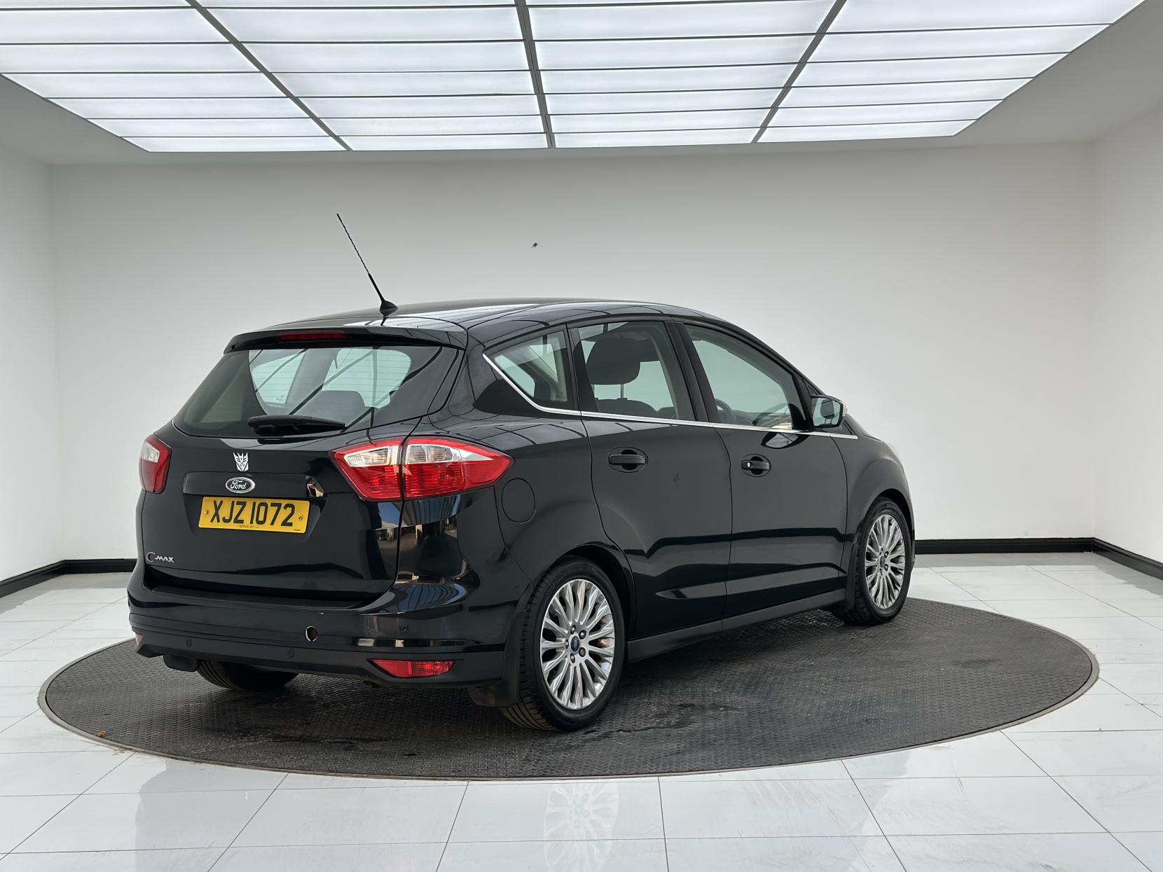 Ford C-Max 2.0 TDCi Titanium MPV 5dr Diesel Powershift Euro 5 (140 ps)
