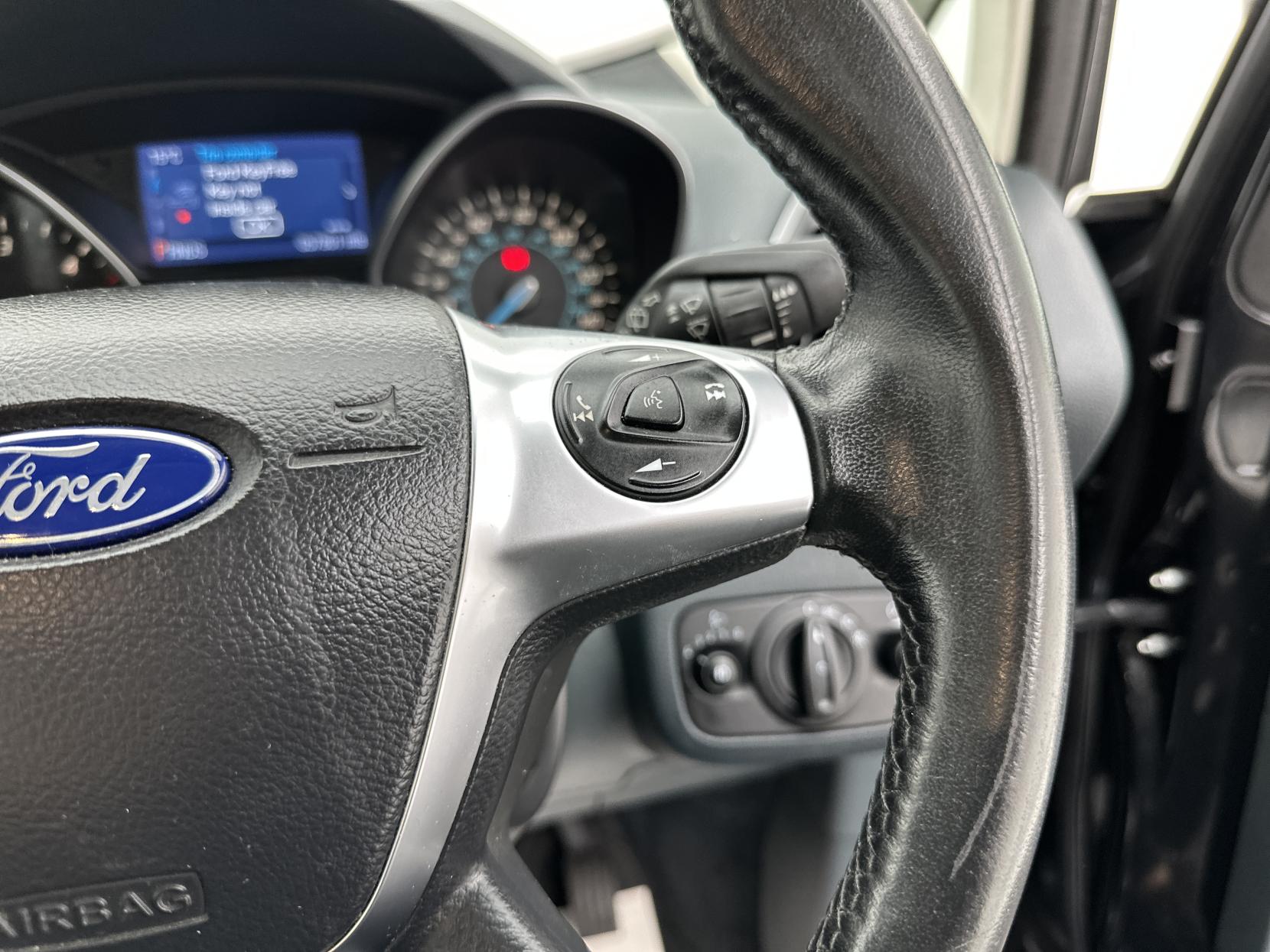 Ford C-Max 2.0 TDCi Titanium MPV 5dr Diesel Powershift Euro 5 (140 ps)