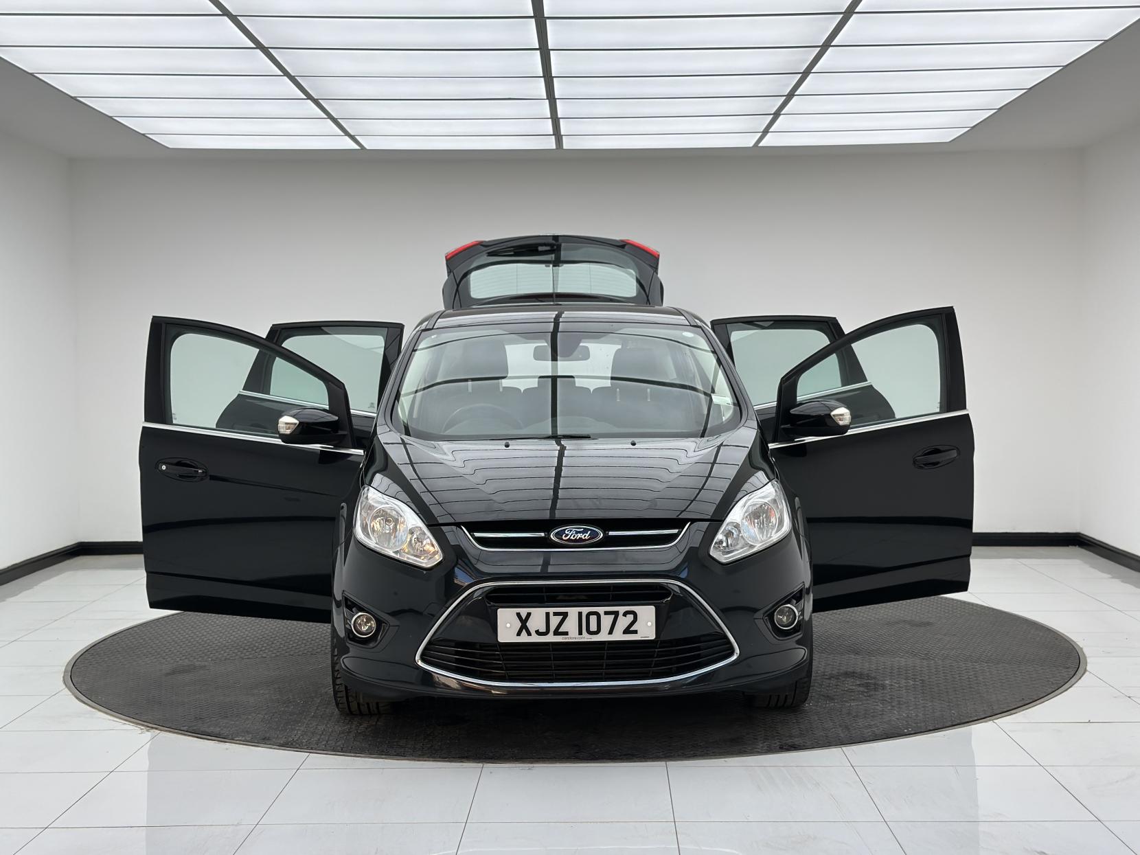 Ford C-Max 2.0 TDCi Titanium MPV 5dr Diesel Powershift Euro 5 (140 ps)