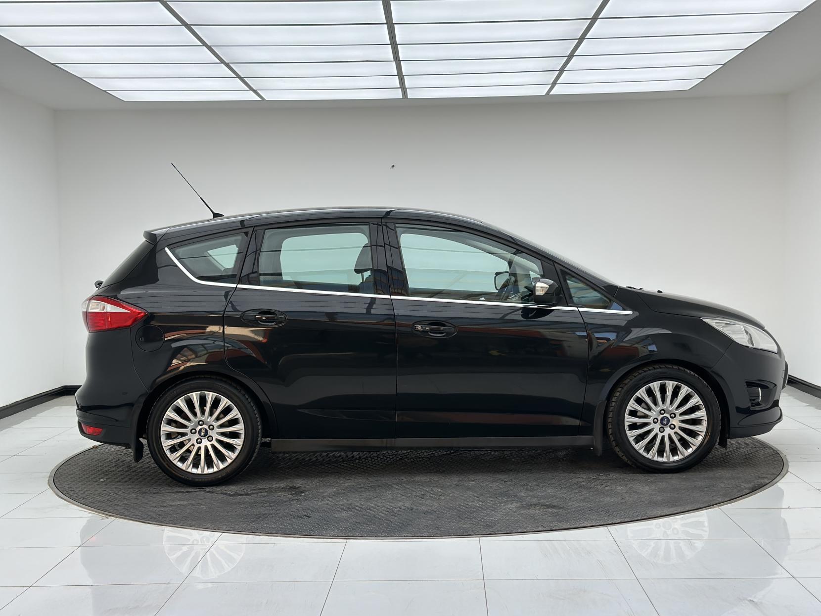 Ford C-Max 2.0 TDCi Titanium MPV 5dr Diesel Powershift Euro 5 (140 ps)