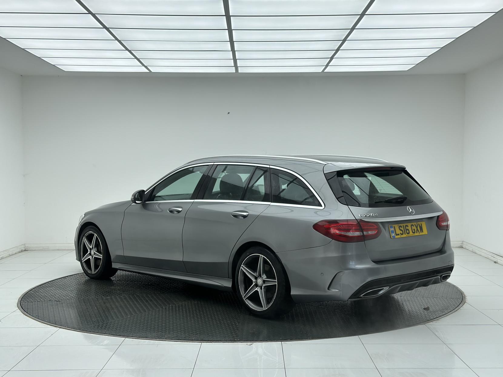 Mercedes-Benz C Class 2.1 C220d AMG Line (Premium) Estate 5dr Diesel 7G-Tronic+ Euro 6 (s/s) (170 ps)