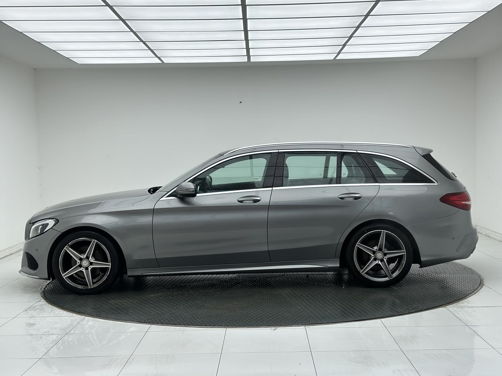 Mercedes-Benz C Class 2.1 C220d AMG Line (Premium) Estate 5dr Diesel 7G-Tronic+ Euro 6 (s/s) (170 ps)