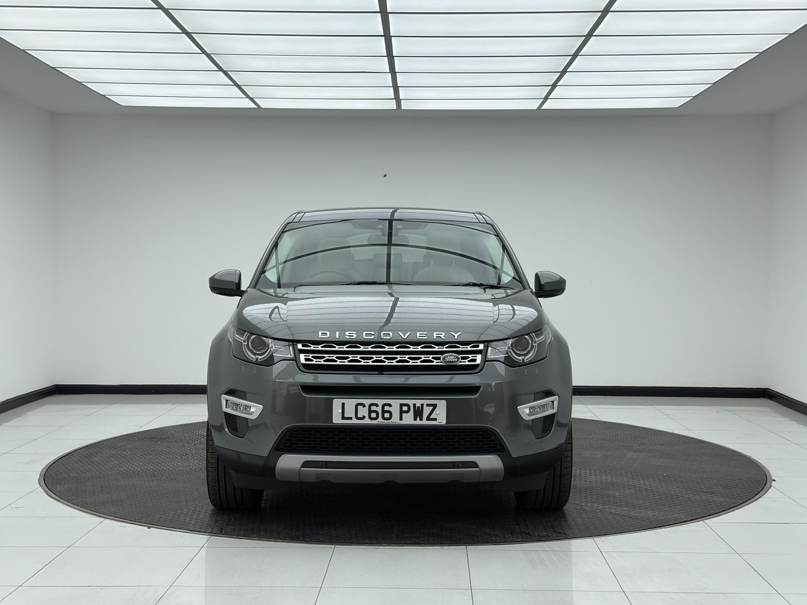 Land Rover Discovery Sport 2.0 TD4 HSE Luxury SUV 5dr Diesel Auto 4WD Euro 6 (s/s) (180 ps)