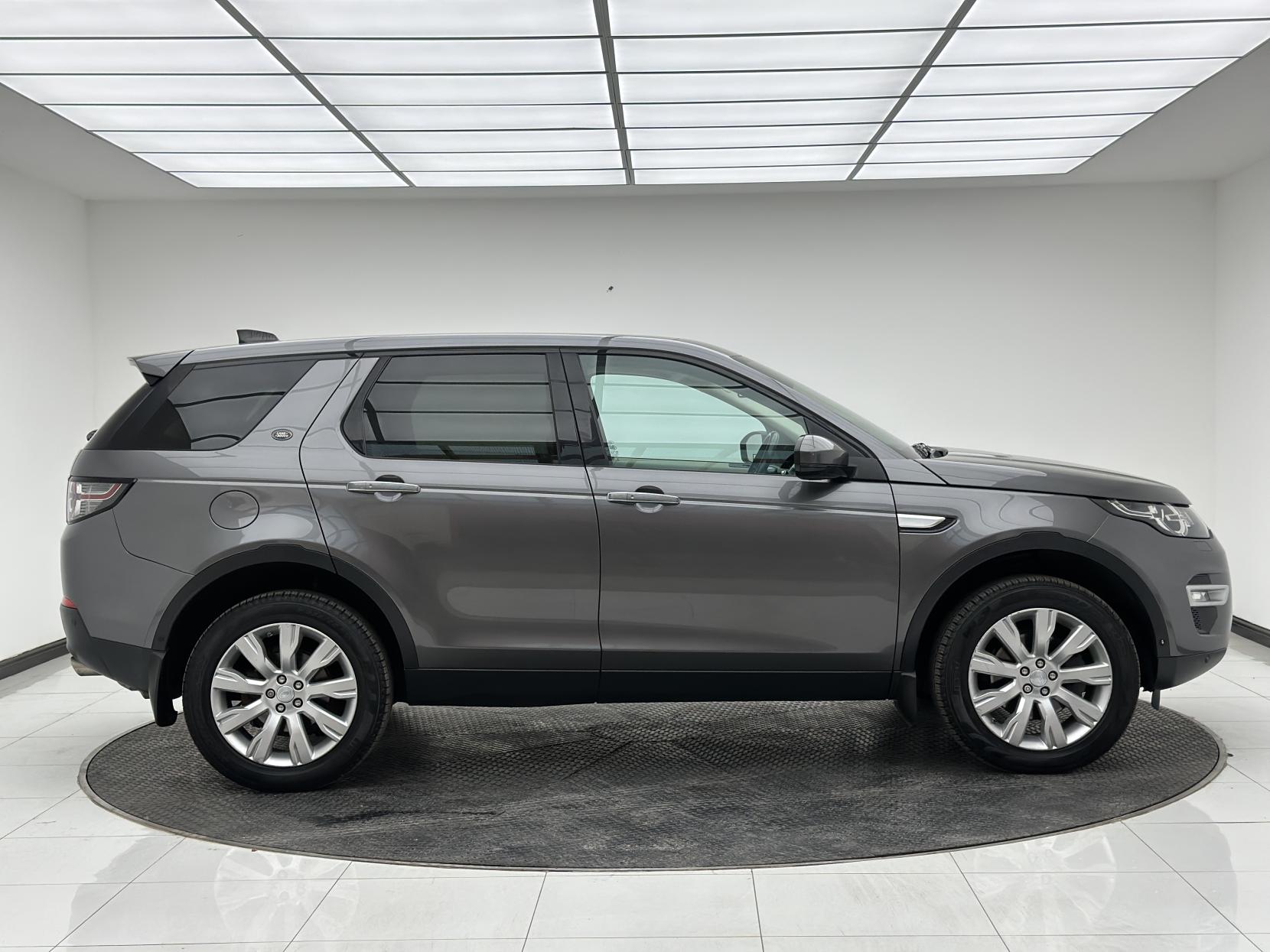 Land Rover Discovery Sport 2.0 TD4 HSE Luxury SUV 5dr Diesel Auto 4WD Euro 6 (s/s) (180 ps)