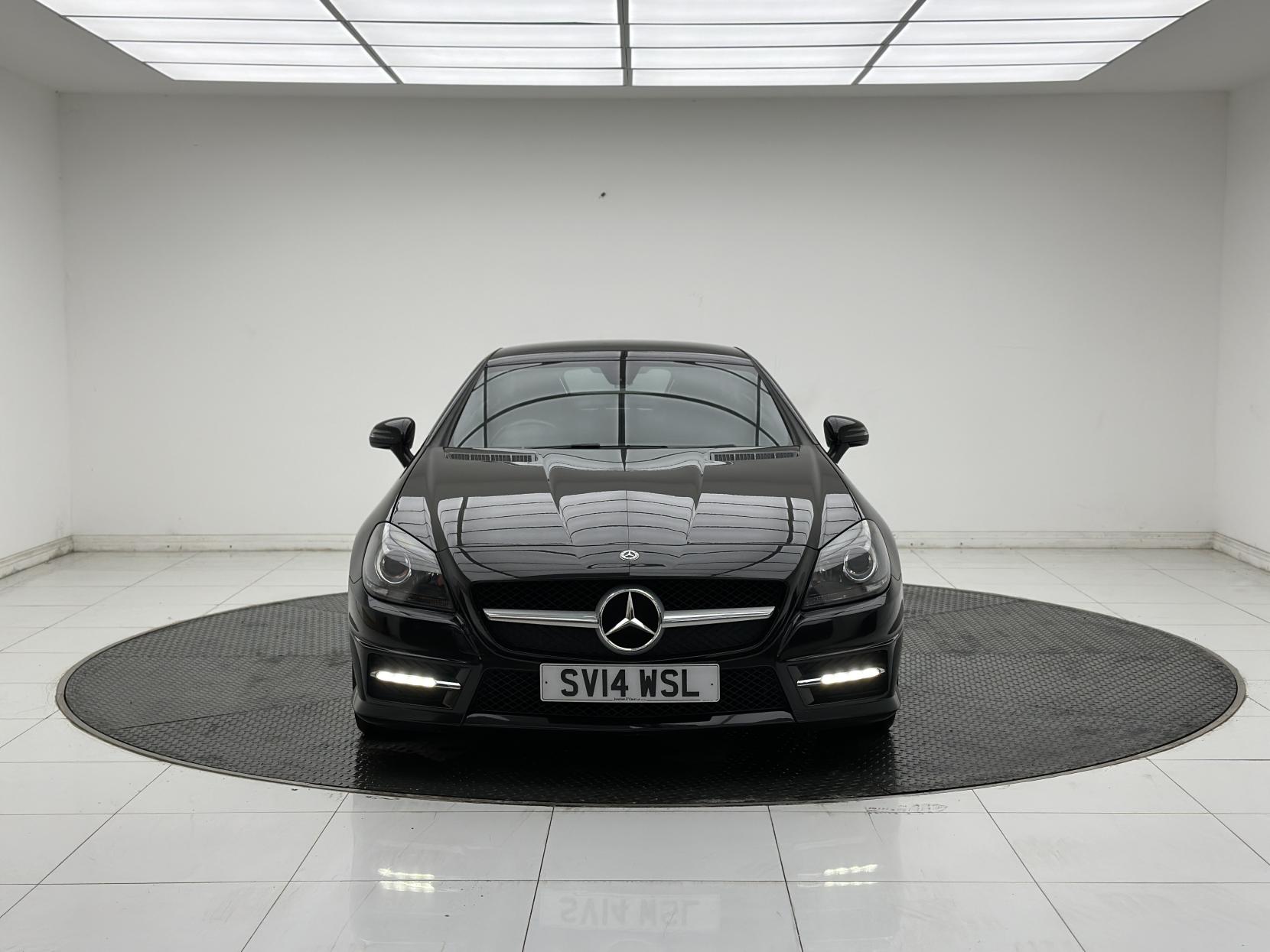 Mercedes-Benz SLK 2.1 SLK250 CDI AMG Sport Convertible 2dr Diesel G-Tronic+ Euro 5 (s/s) (204 ps)