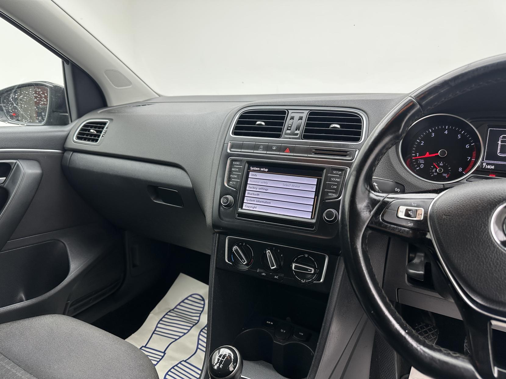 Volkswagen Polo 1.0 BlueMotion Tech SE Hatchback 5dr Petrol Manual Euro 6 (s/s) (60 ps)