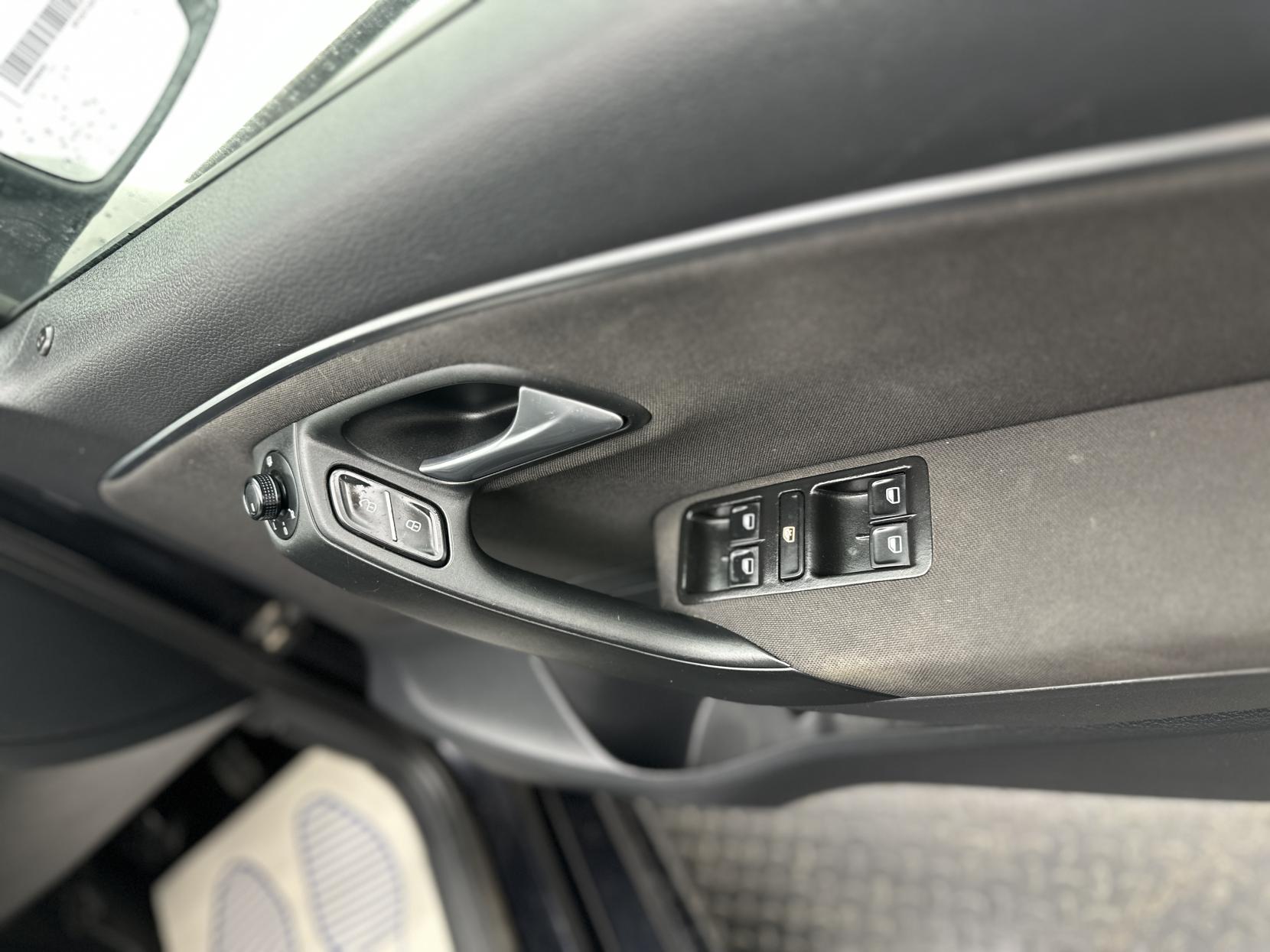 Volkswagen Polo 1.0 BlueMotion Tech SE Hatchback 5dr Petrol Manual Euro 6 (s/s) (60 ps)