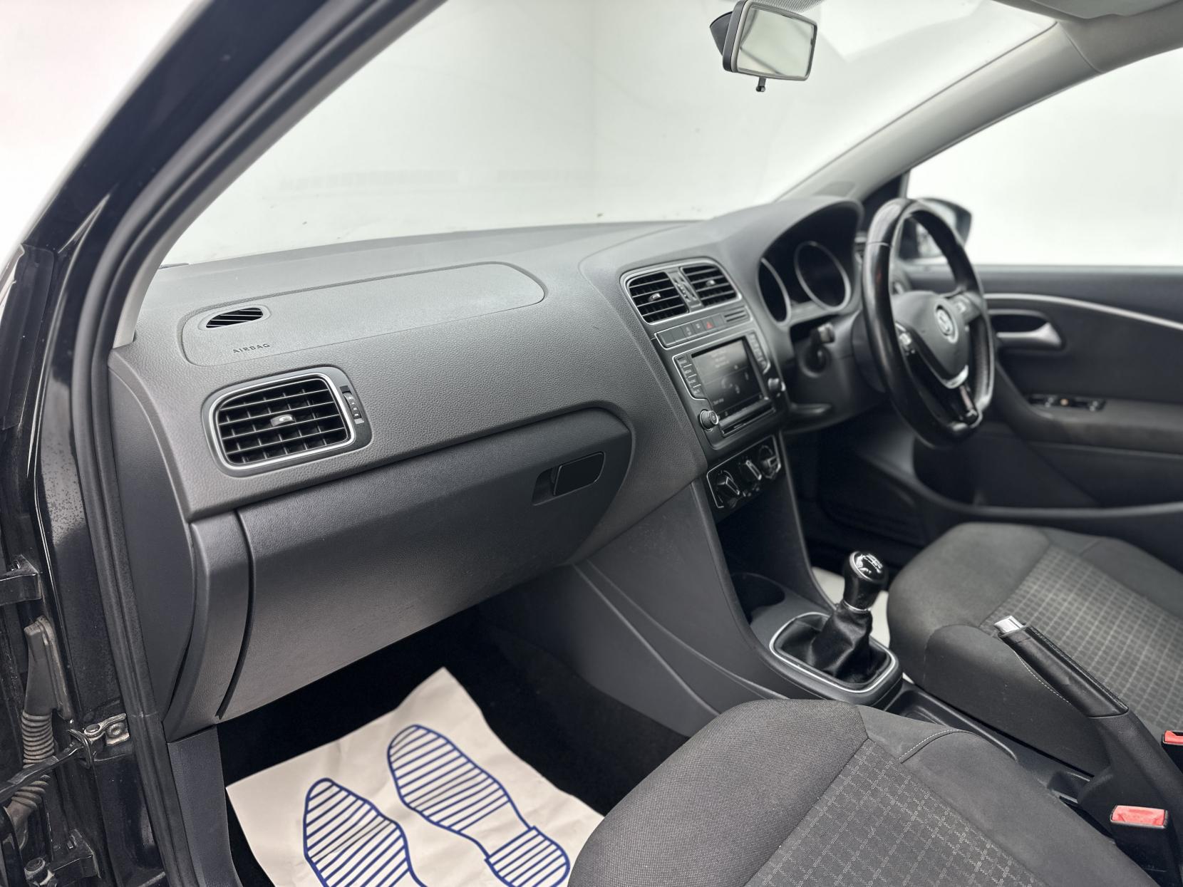 Volkswagen Polo 1.0 BlueMotion Tech SE Hatchback 5dr Petrol Manual Euro 6 (s/s) (60 ps)