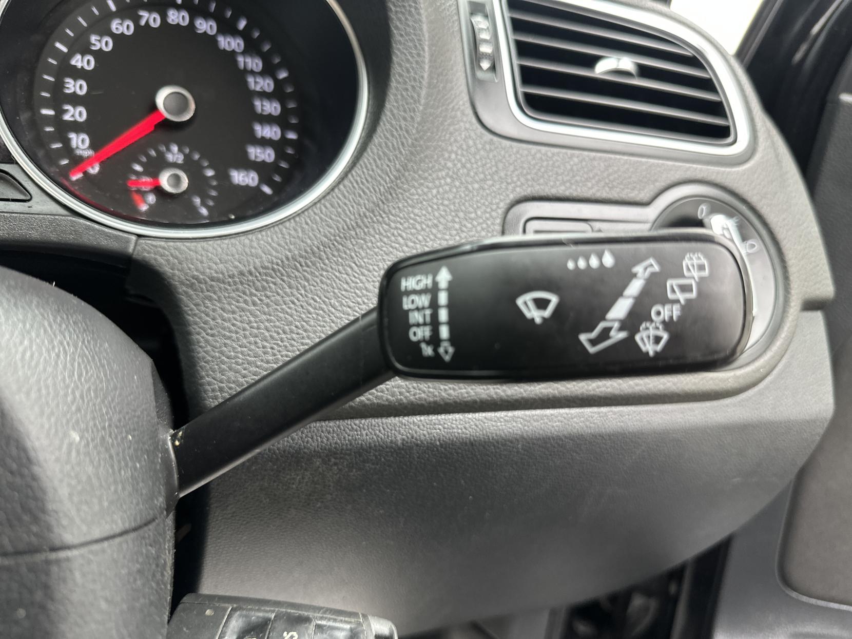 Volkswagen Polo 1.0 BlueMotion Tech SE Hatchback 5dr Petrol Manual Euro 6 (s/s) (60 ps)