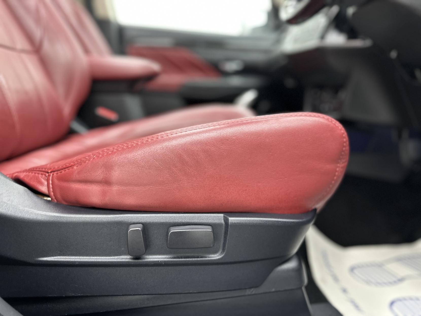 Mitsubishi Outlander 2.0h 12kWh 5hs SUV 5dr Petrol Plug-in Hybrid CVT 4WD Euro 6 (s/s) (200 ps)