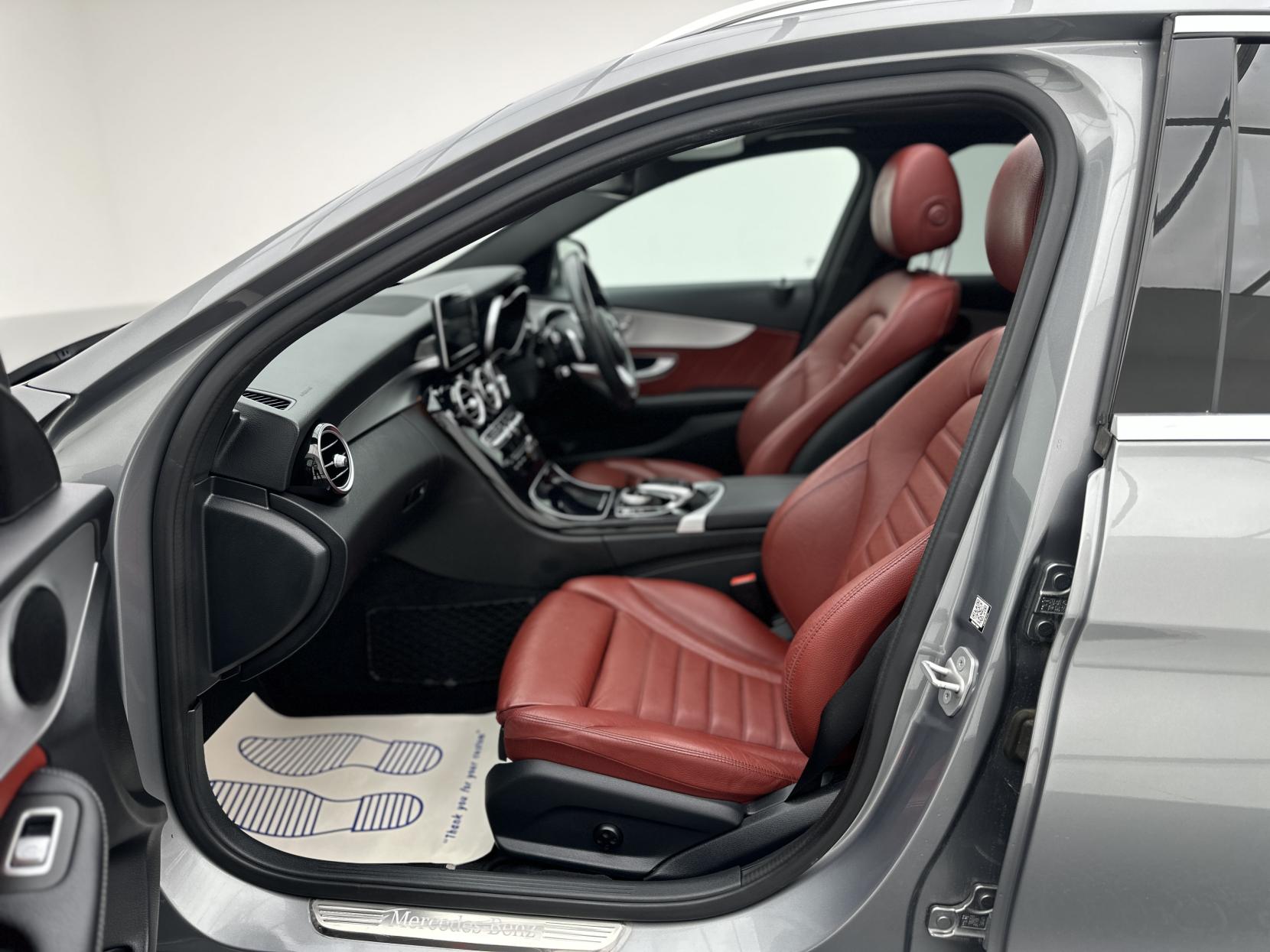 Mercedes-Benz C Class 2.1 C220d AMG Line (Premium) Estate 5dr Diesel 7G-Tronic+ Euro 6 (s/s) (170 ps)