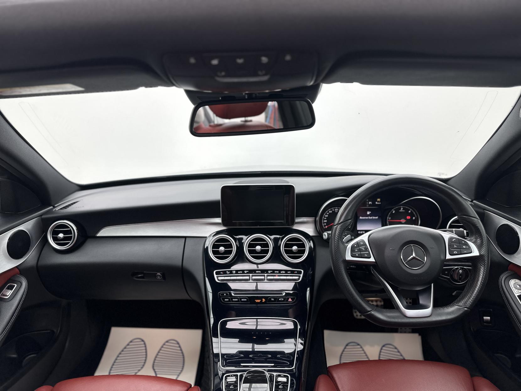 Mercedes-Benz C Class 2.1 C220d AMG Line (Premium) Estate 5dr Diesel 7G-Tronic+ Euro 6 (s/s) (170 ps)