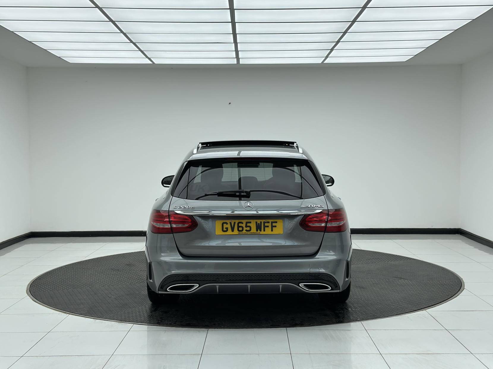 Mercedes-Benz C Class 2.1 C220d AMG Line (Premium) Estate 5dr Diesel 7G-Tronic+ Euro 6 (s/s) (170 ps)