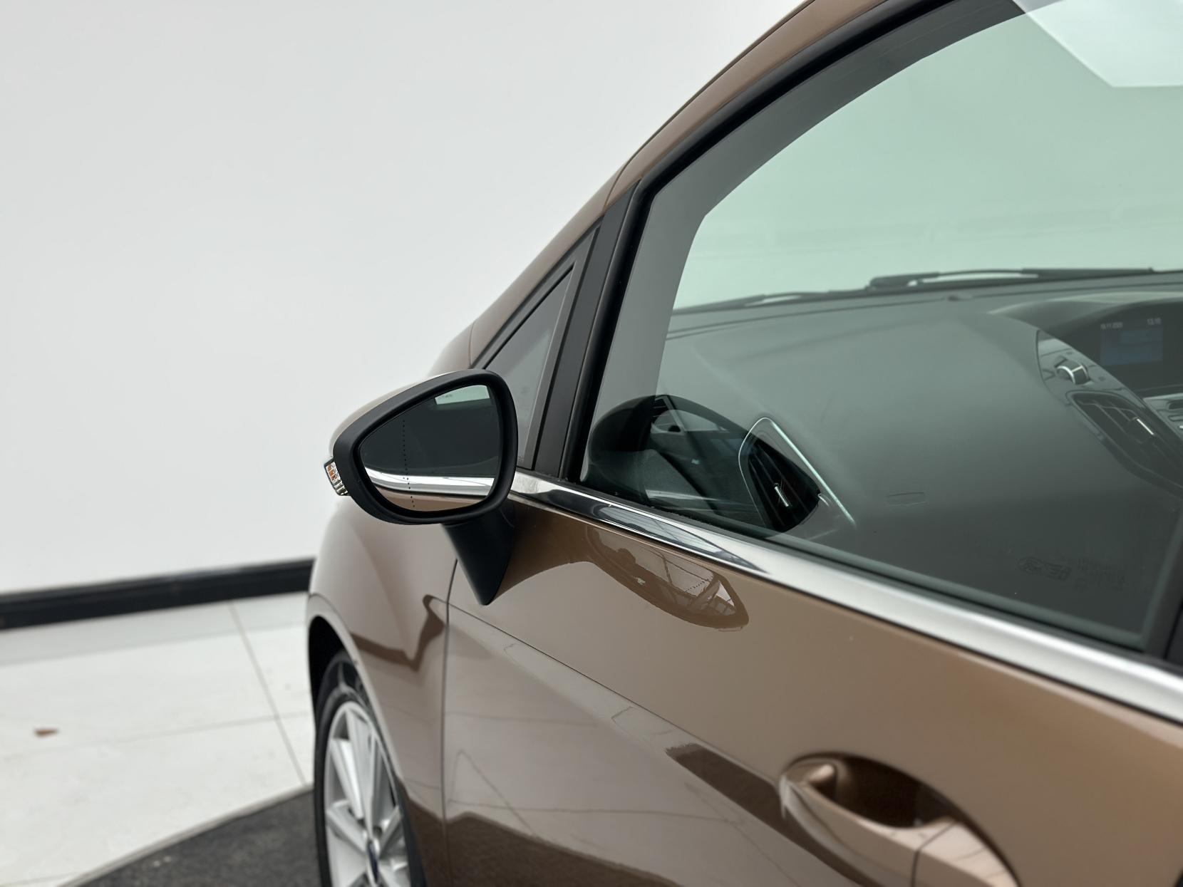 Ford B-Max 1.6 Titanium MPV 5dr Petrol Powershift Euro 5 (105 ps)