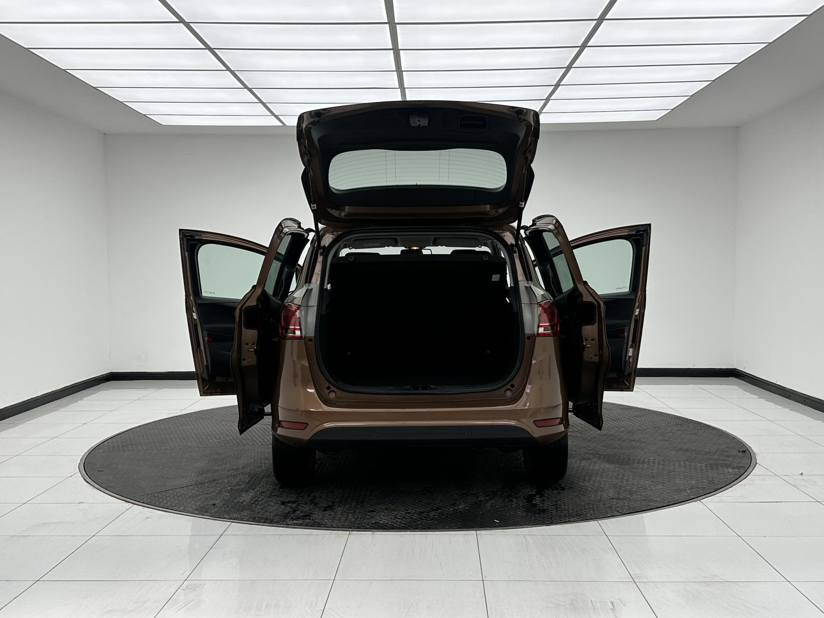 Ford B-Max 1.6 Titanium MPV 5dr Petrol Powershift Euro 5 (105 ps)