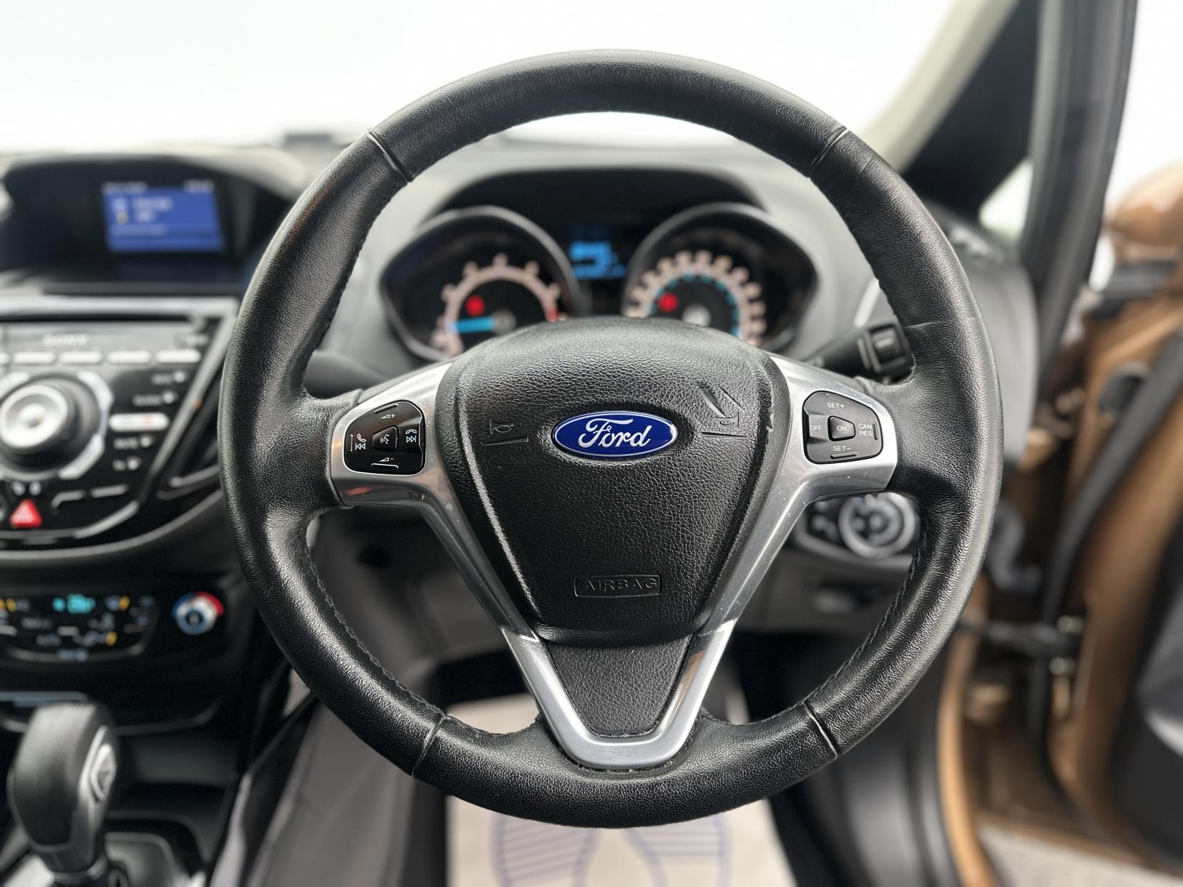 Ford B-Max 1.6 Titanium MPV 5dr Petrol Powershift Euro 5 (105 ps)