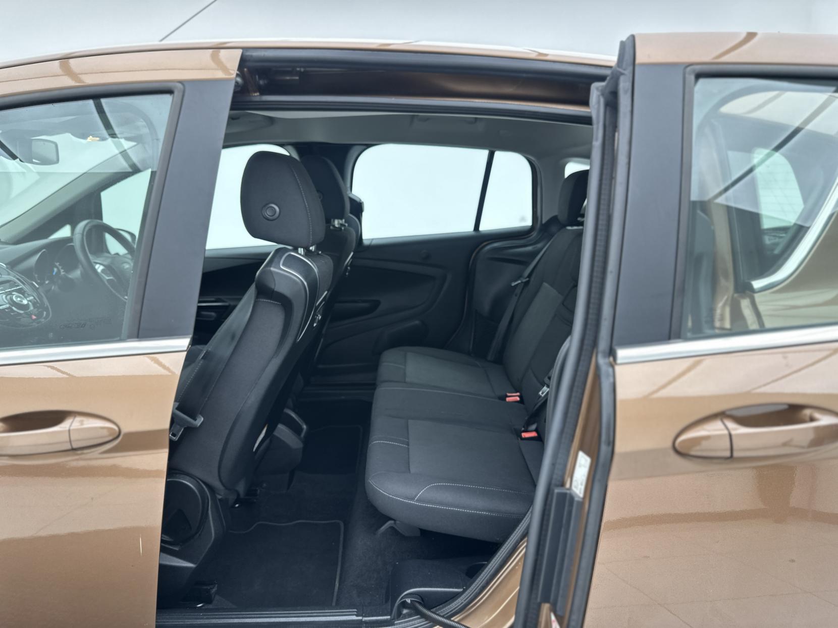 Ford B-Max 1.6 Titanium MPV 5dr Petrol Powershift Euro 5 (105 ps)