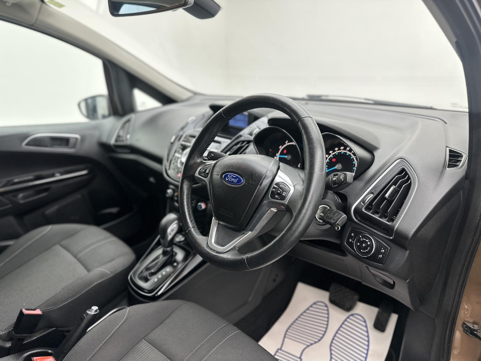 Ford B-Max 1.6 Titanium MPV 5dr Petrol Powershift Euro 5 (105 ps)