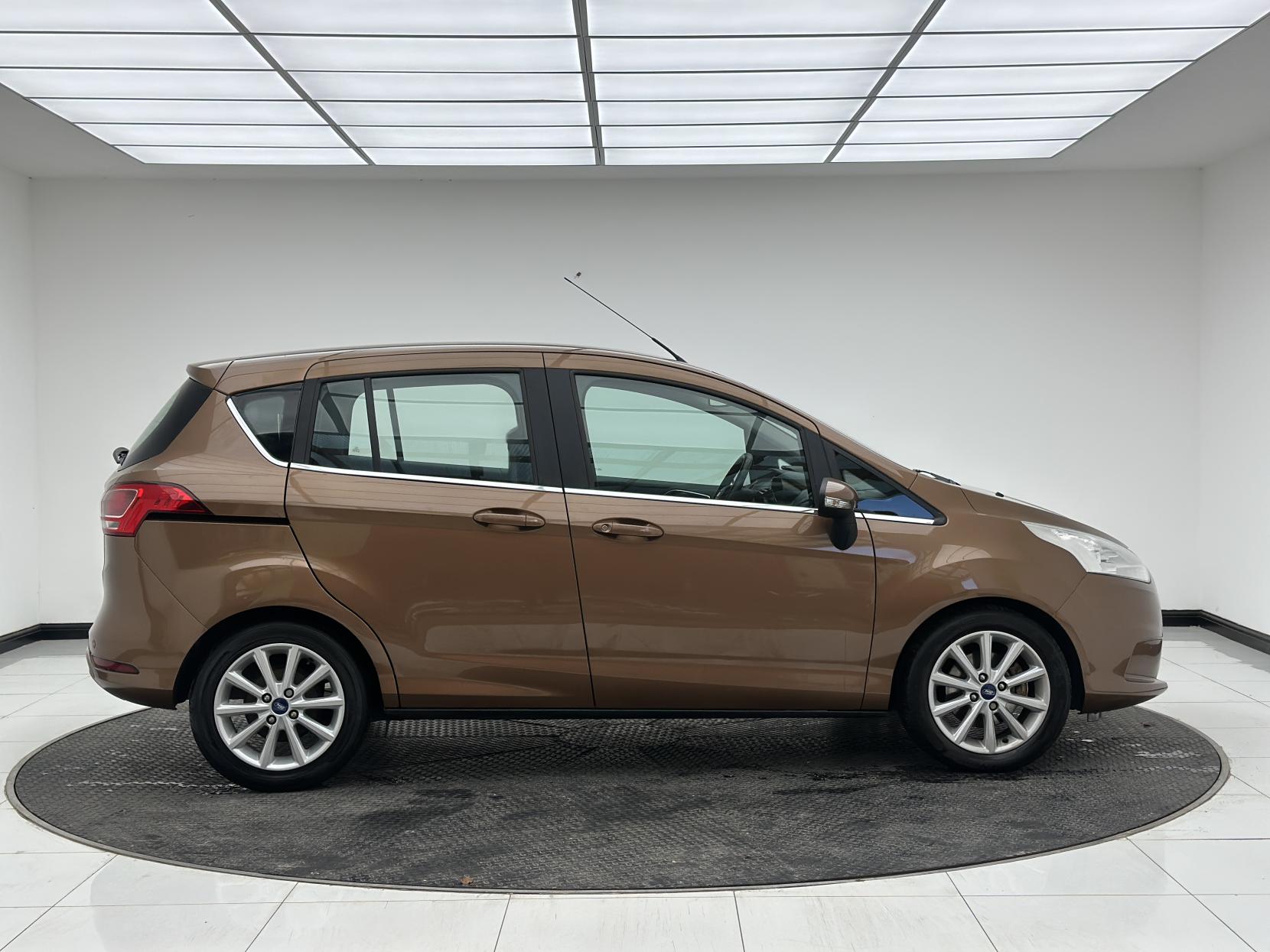 Ford B-Max 1.6 Titanium MPV 5dr Petrol Powershift Euro 5 (105 ps)