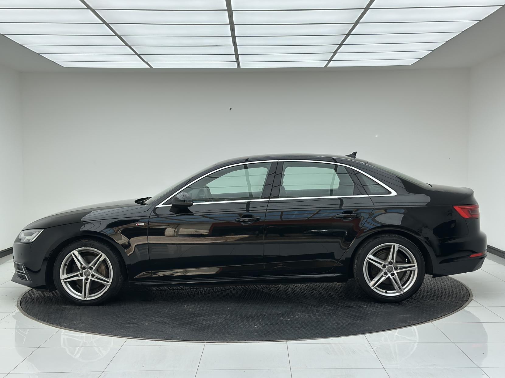Audi A4 2.0 TDI ultra S line Saloon 4dr Diesel S Tronic Euro 6 (s/s) (190 ps)