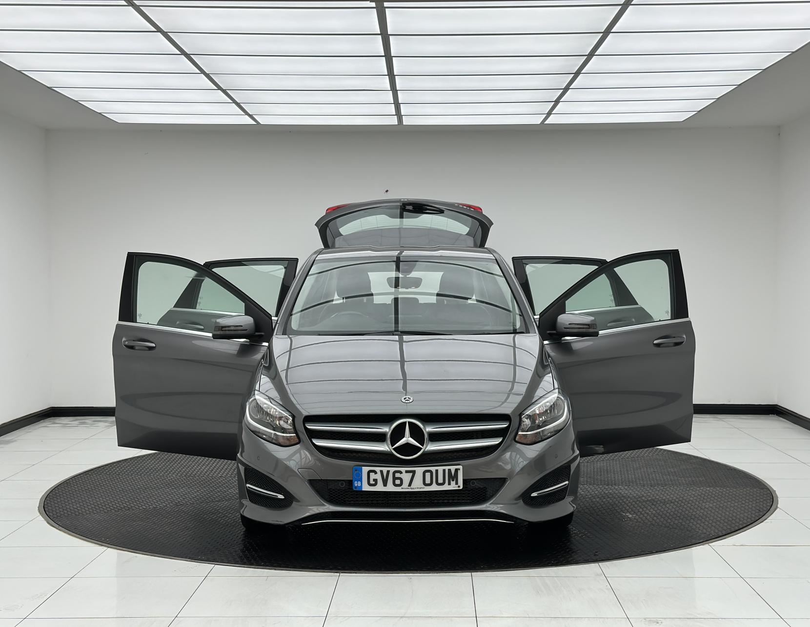 Mercedes-Benz B Class 1.5 B180d Sport (Executive) MPV 5dr Diesel 7G-DCT Euro 6 (s/s) (109 ps)