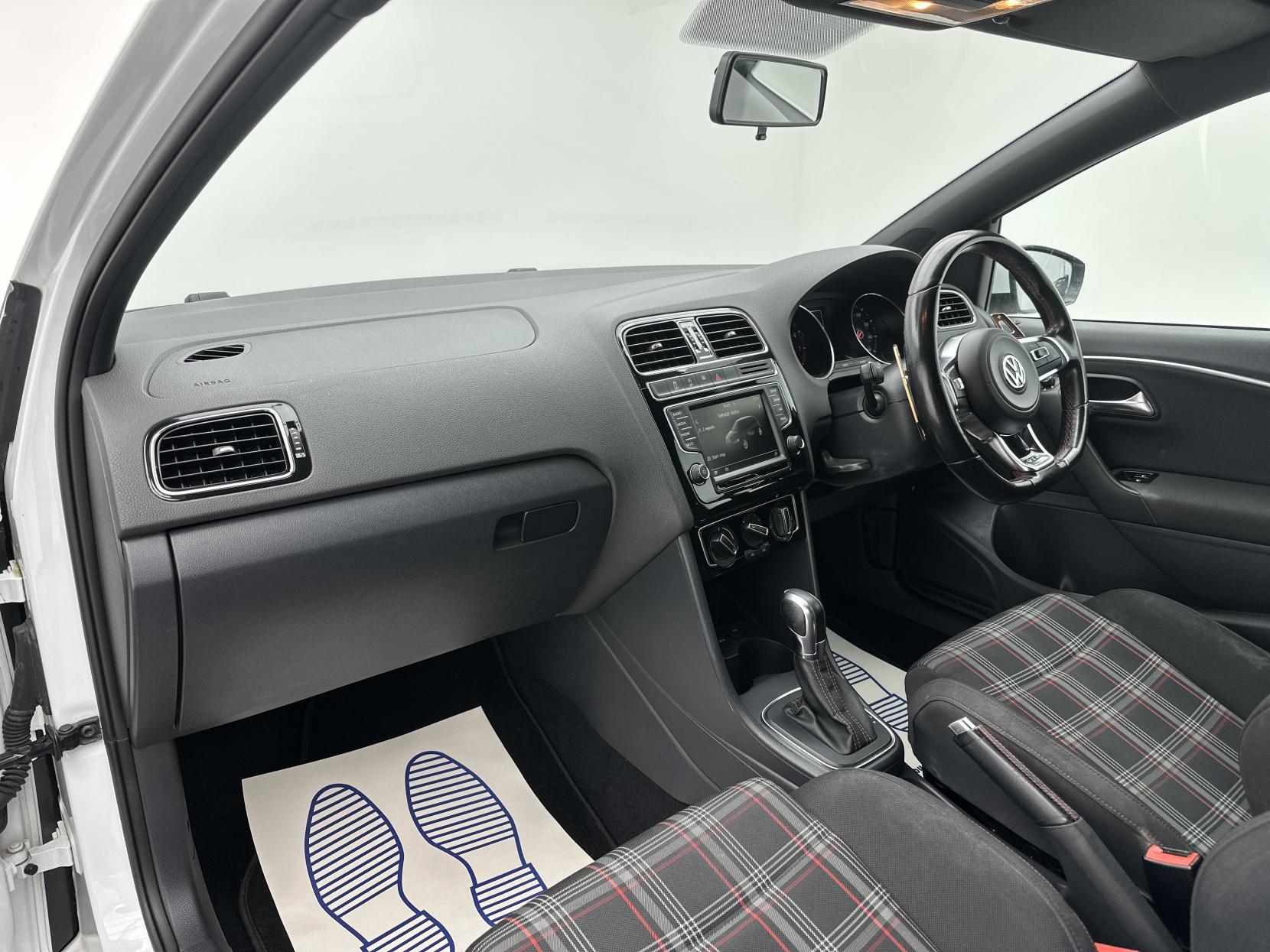 Volkswagen Polo 1.8 TSI BlueMotion Tech GTI Hatchback 3dr Petrol DSG Euro 6 (s/s) (192 ps)