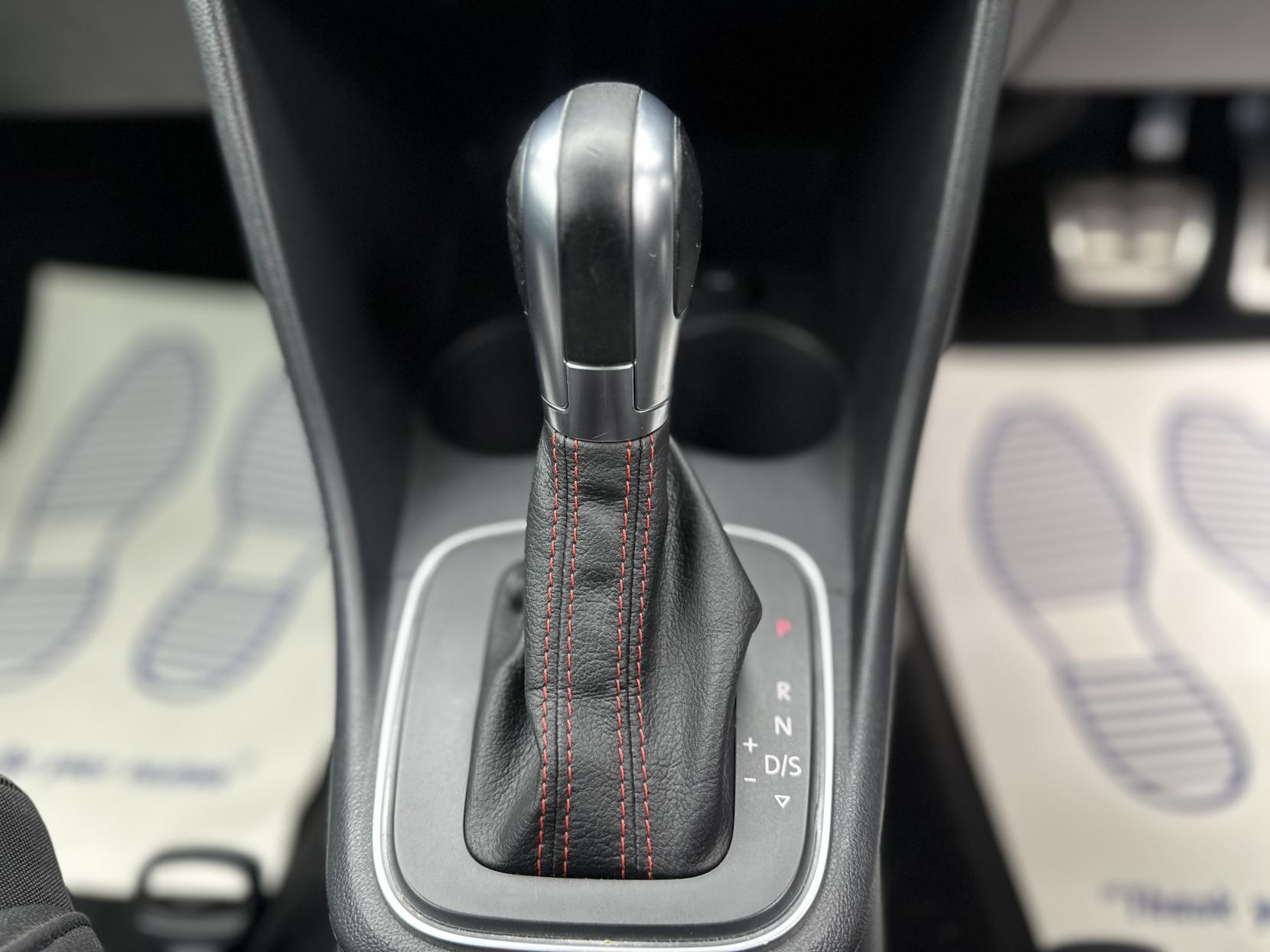 Volkswagen Polo 1.8 TSI BlueMotion Tech GTI Hatchback 3dr Petrol DSG Euro 6 (s/s) (192 ps)