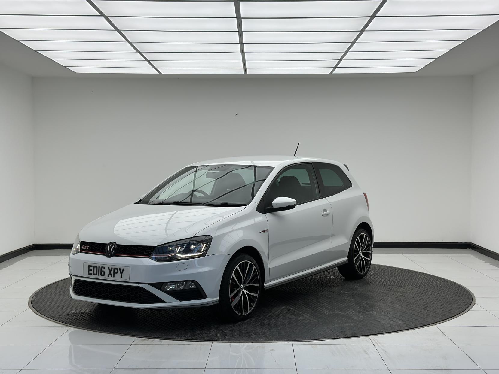 Volkswagen Polo 1.8 TSI BlueMotion Tech GTI Hatchback 3dr Petrol DSG Euro 6 (s/s) (192 ps)
