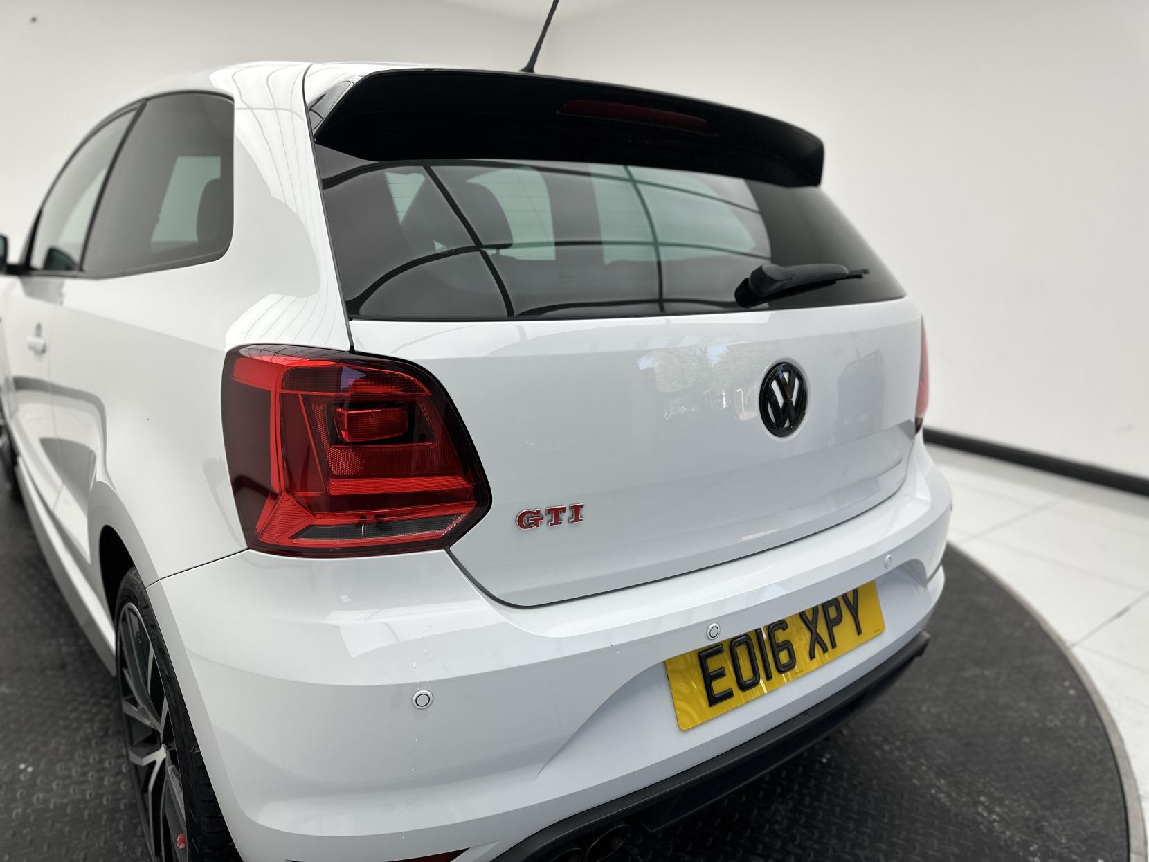 Volkswagen Polo 1.8 TSI BlueMotion Tech GTI Hatchback 3dr Petrol DSG Euro 6 (s/s) (192 ps)