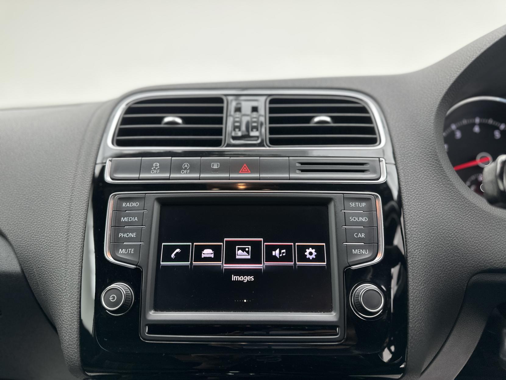 Volkswagen Polo 1.8 TSI BlueMotion Tech GTI Hatchback 3dr Petrol DSG Euro 6 (s/s) (192 ps)