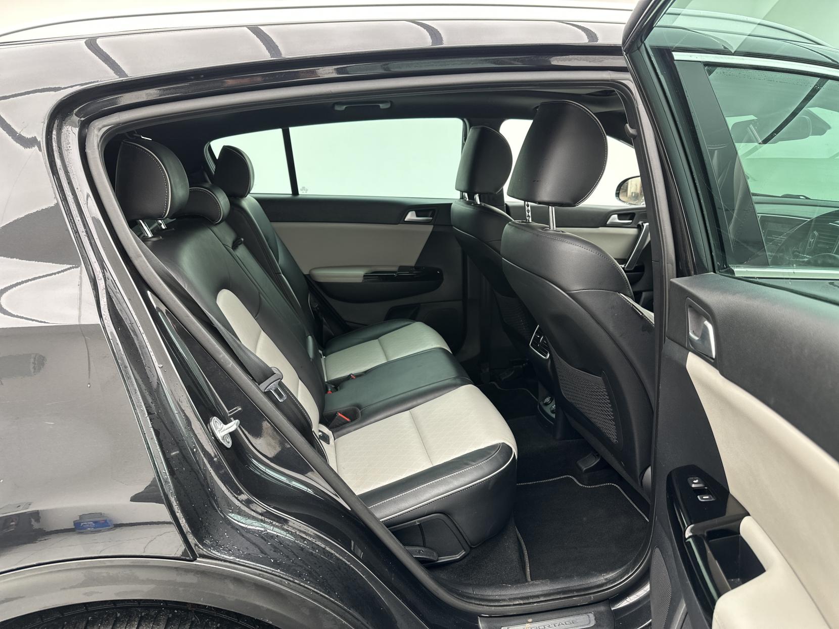 Kia Sportage 1.6 T-GDi GT-Line S SUV 5dr Petrol DCT AWD Euro 6 (174 bhp)