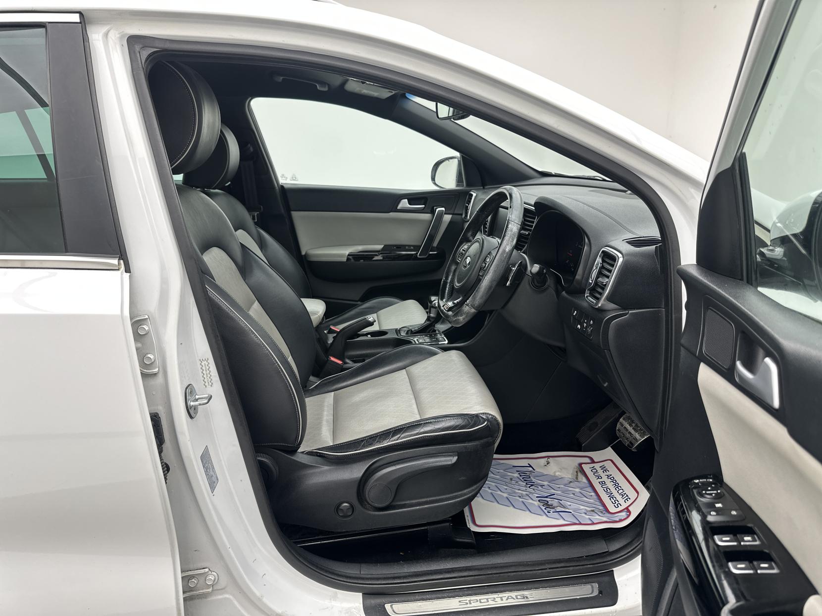 Kia Sportage 2.0 CRDi GT-Line SUV 5dr Diesel Auto AWD Euro 6 (134 bhp)